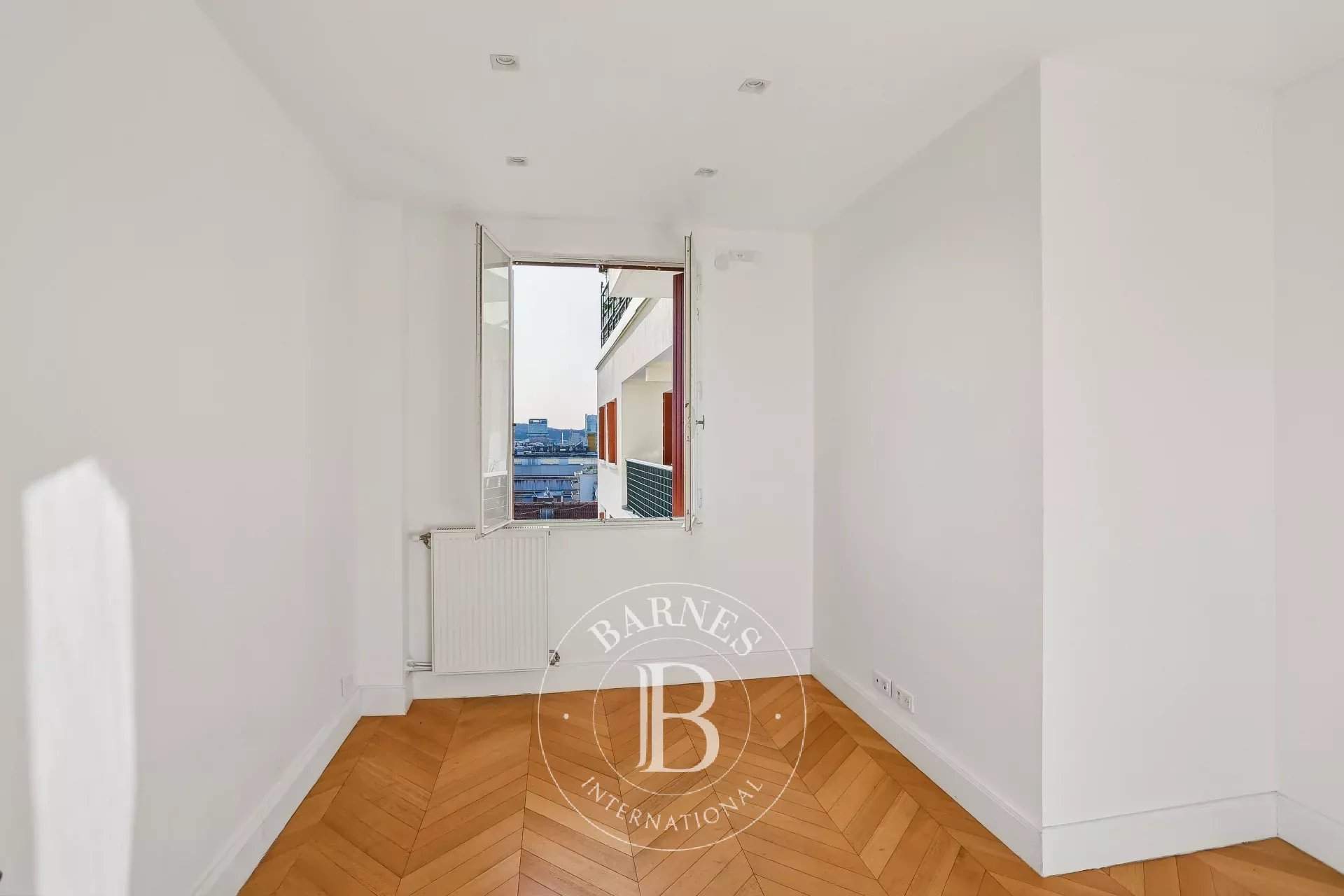 Paris  - Apartment 3 Bedrooms - picture 10