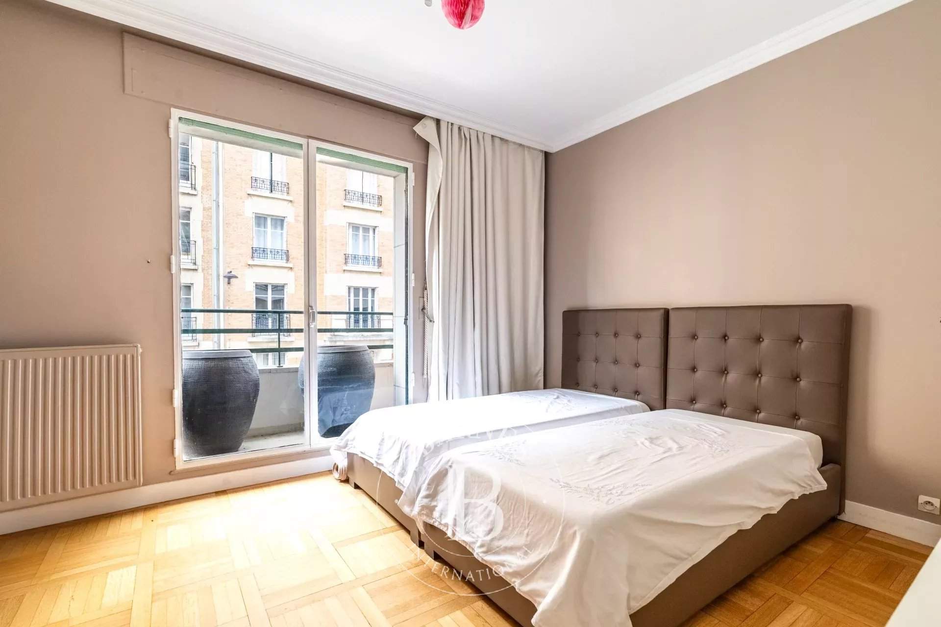 Paris  - Apartment 2 Bedrooms - picture 8