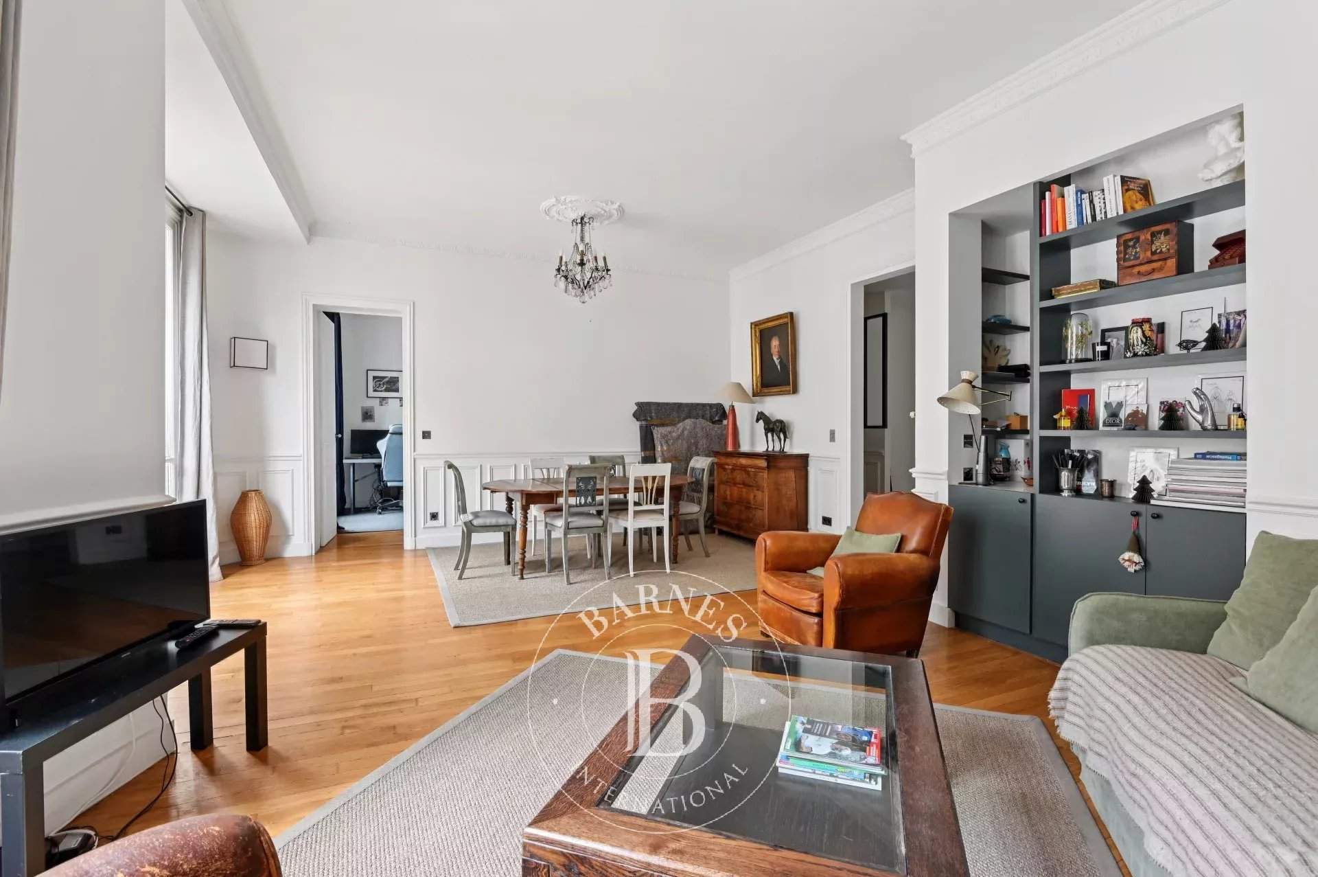 Paris  - Apartment 2 Bedrooms - picture 2