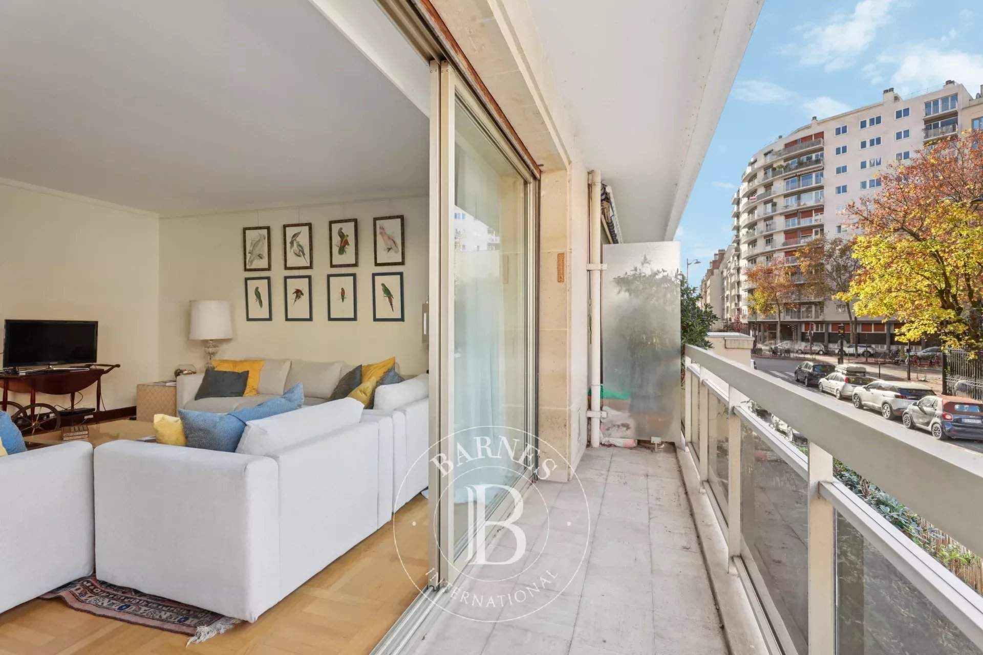 Paris  - Apartment 2 Bedrooms - picture 4