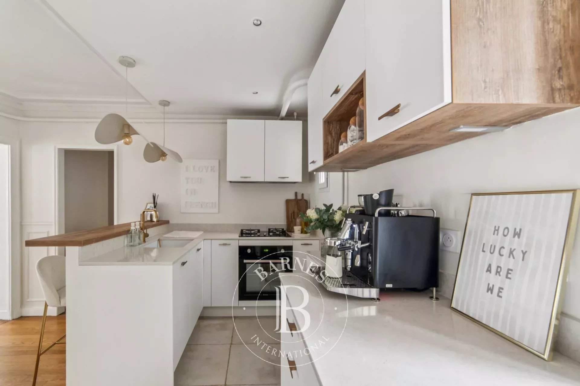 Paris  - Apartment 2 Bedrooms - picture 4