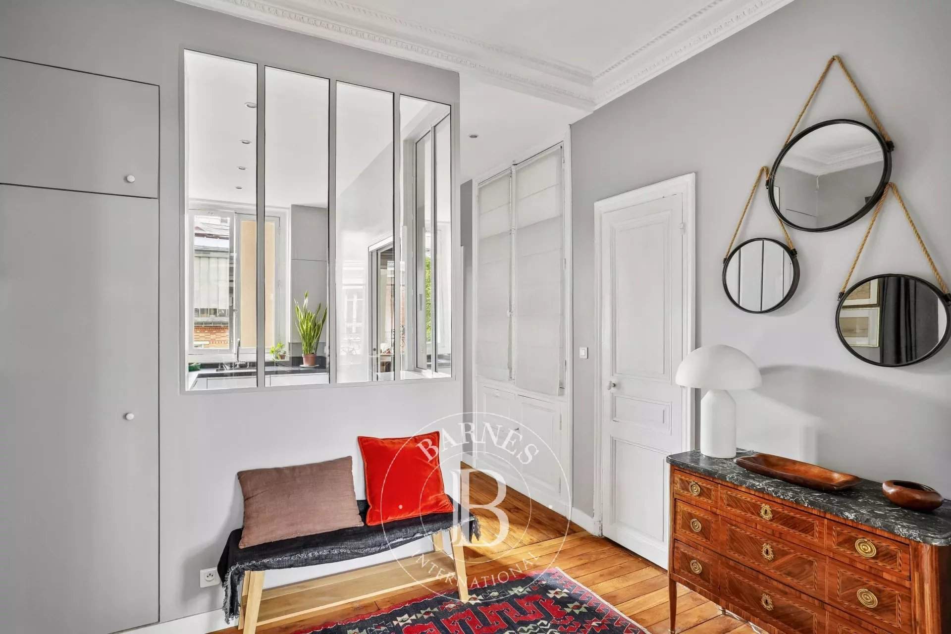 Paris  - Appartement 4 Pi&egrave;ces 2 Chambres - picture 12