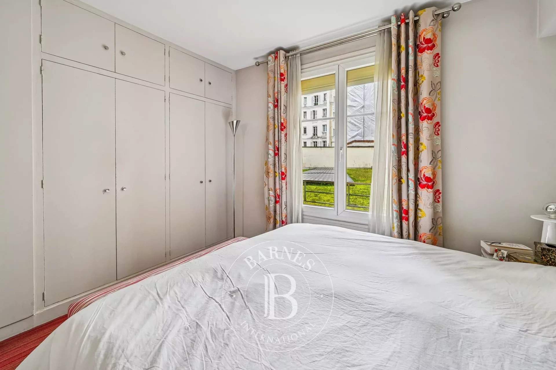 Paris  - Appartement 3 Pi&egrave;ces 2 Chambres - picture 12