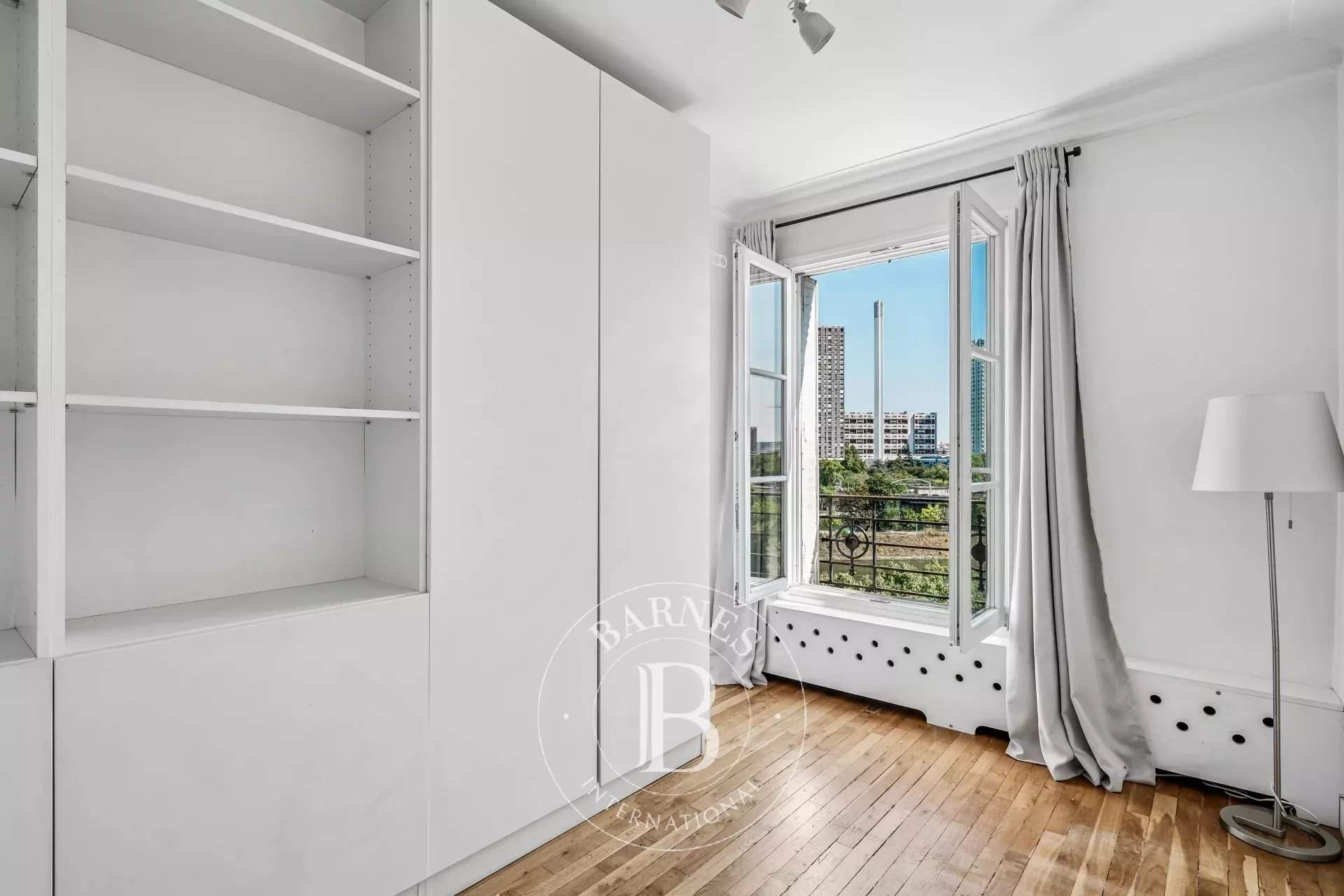 Paris  - Appartement 3 Pi&egrave;ces 2 Chambres - picture 11