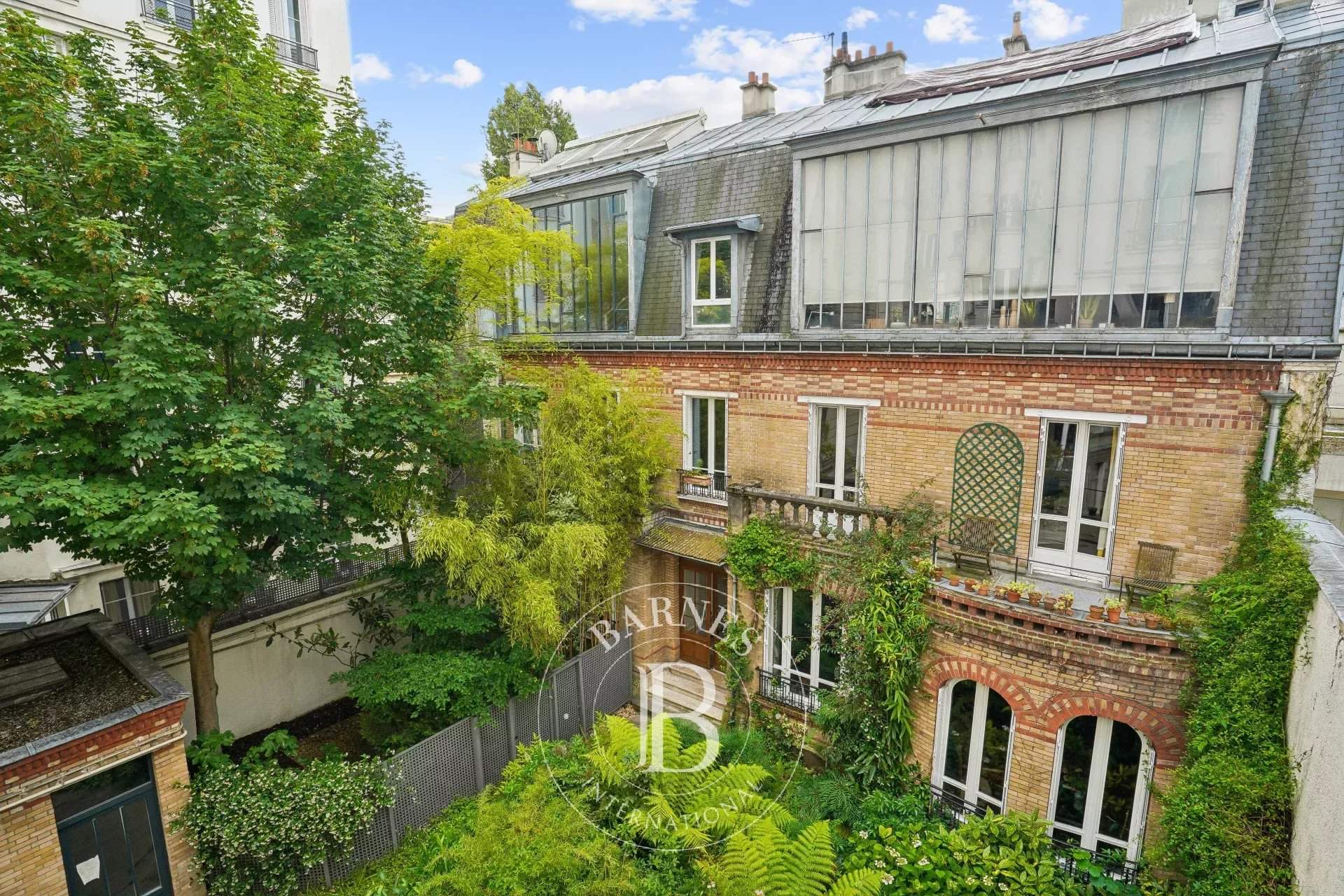 Paris  - Appartement 4 Pi&egrave;ces 2 Chambres - picture 3