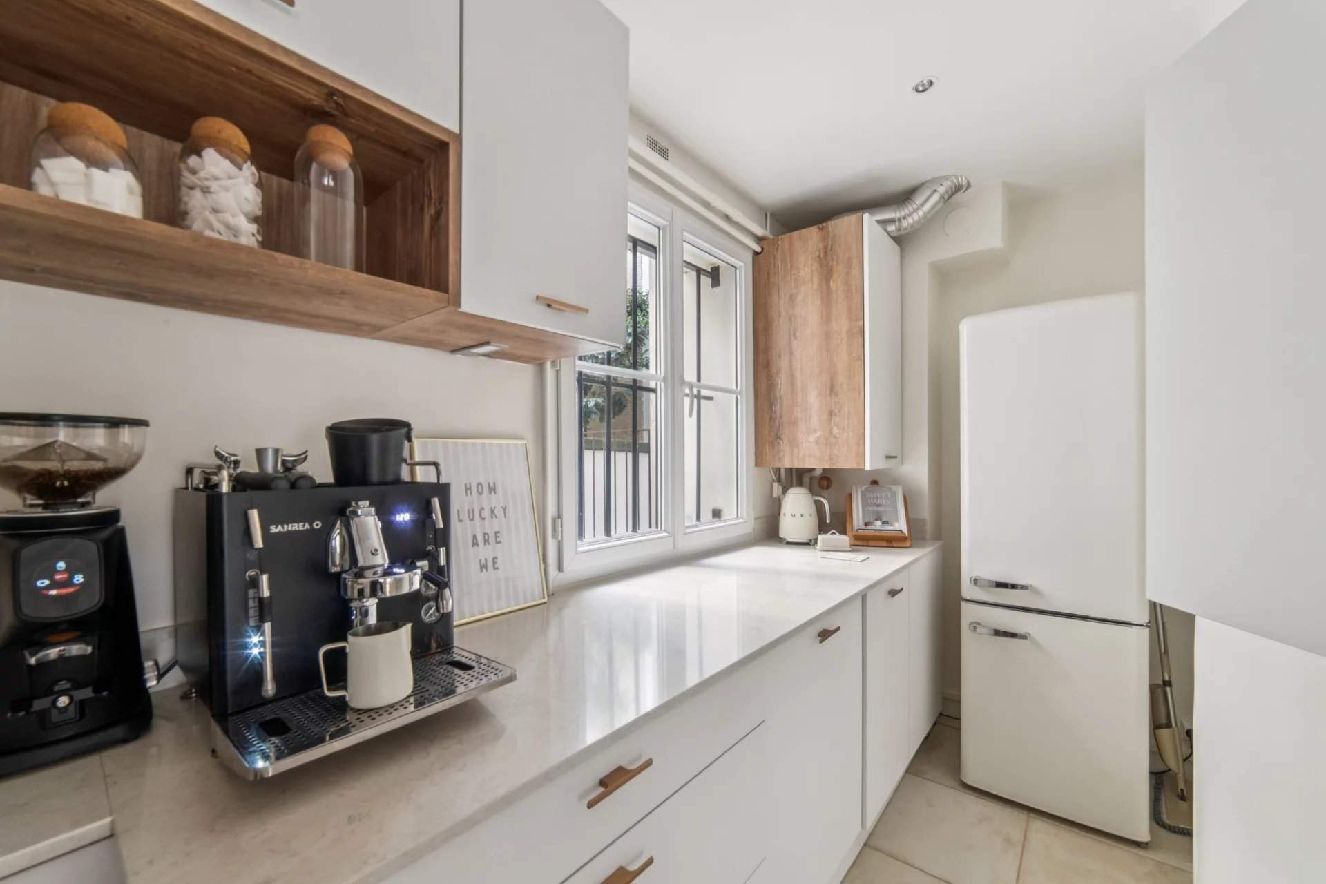 Paris  - Appartement 3 Pi&egrave;ces 2 Chambres - picture 5