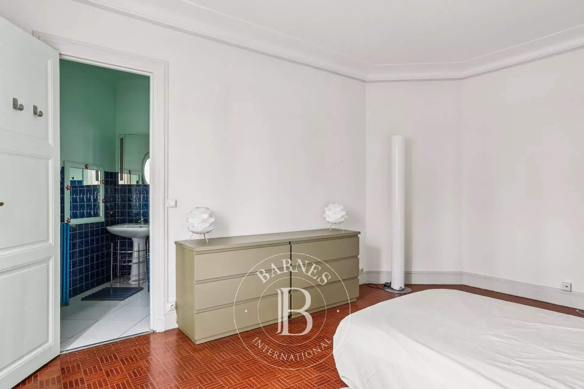 Paris  - Apartment 1 Bedroom - picture 7