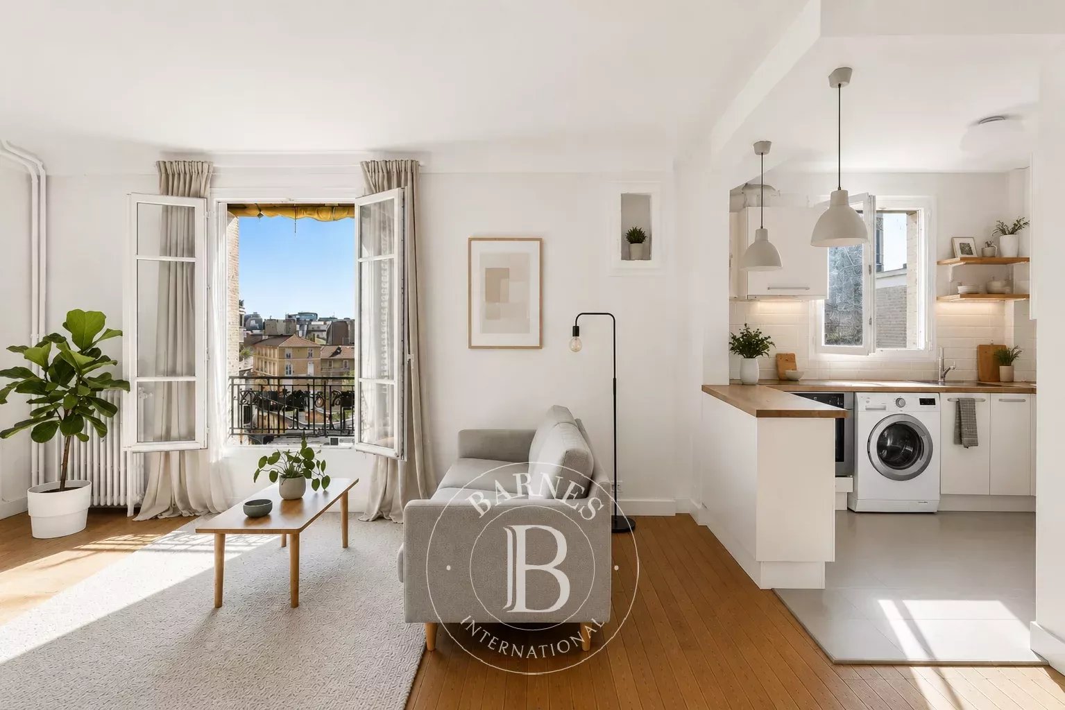 Paris  - Apartment 1 Bedroom - picture 1