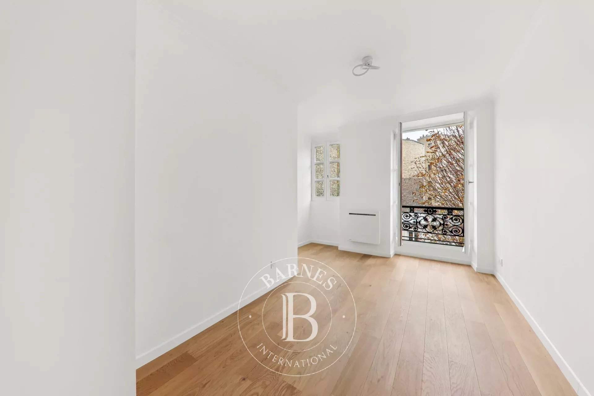Paris  - Apartment 2 Bedrooms - picture 11
