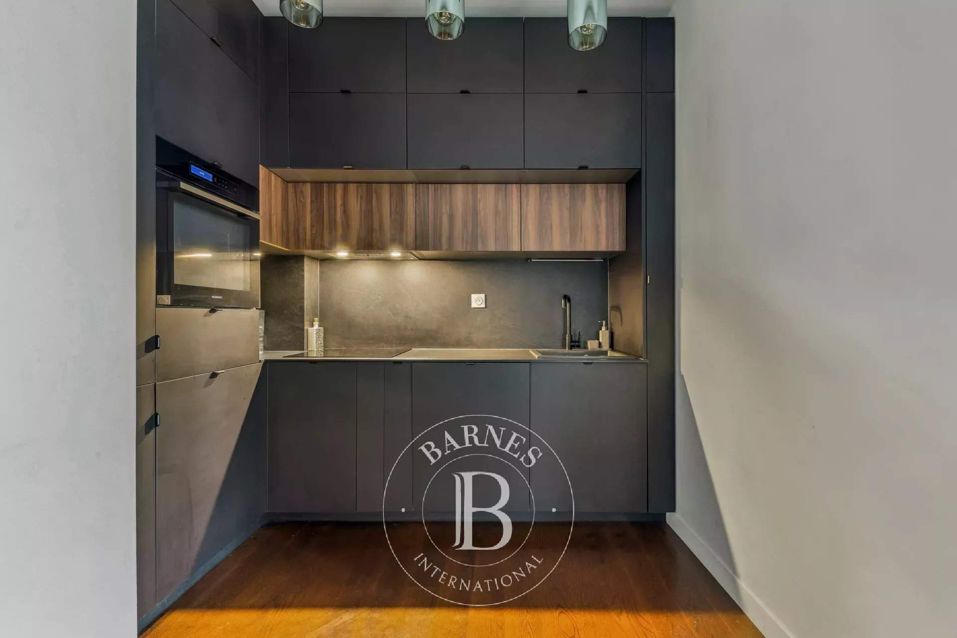 Paris  - Appartement 3 Pi&egrave;ces 2 Chambres - picture 4