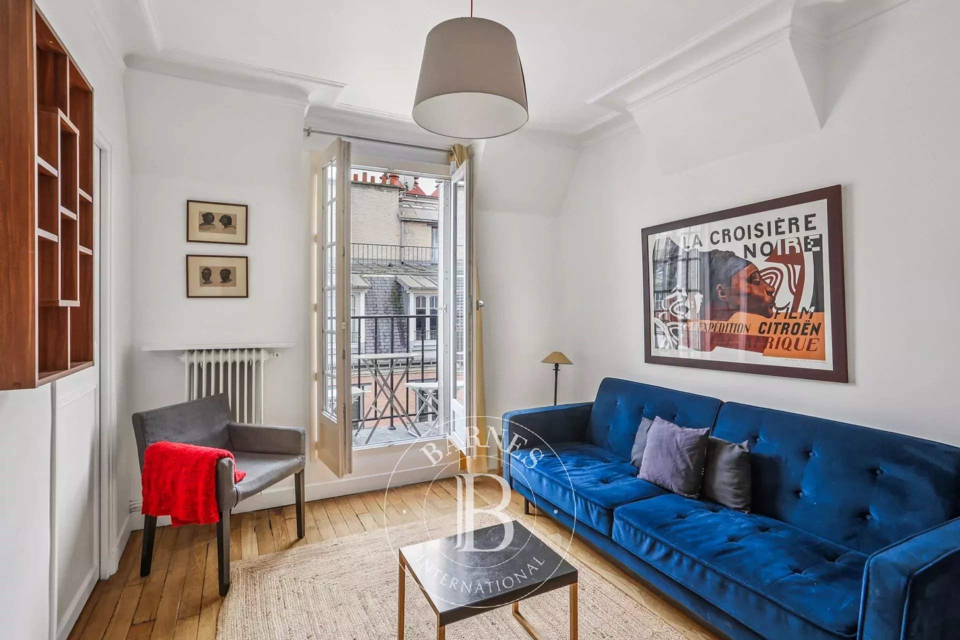 Paris  - Appartement 2 Pi&egrave;ces, 1 Chambre - picture 2