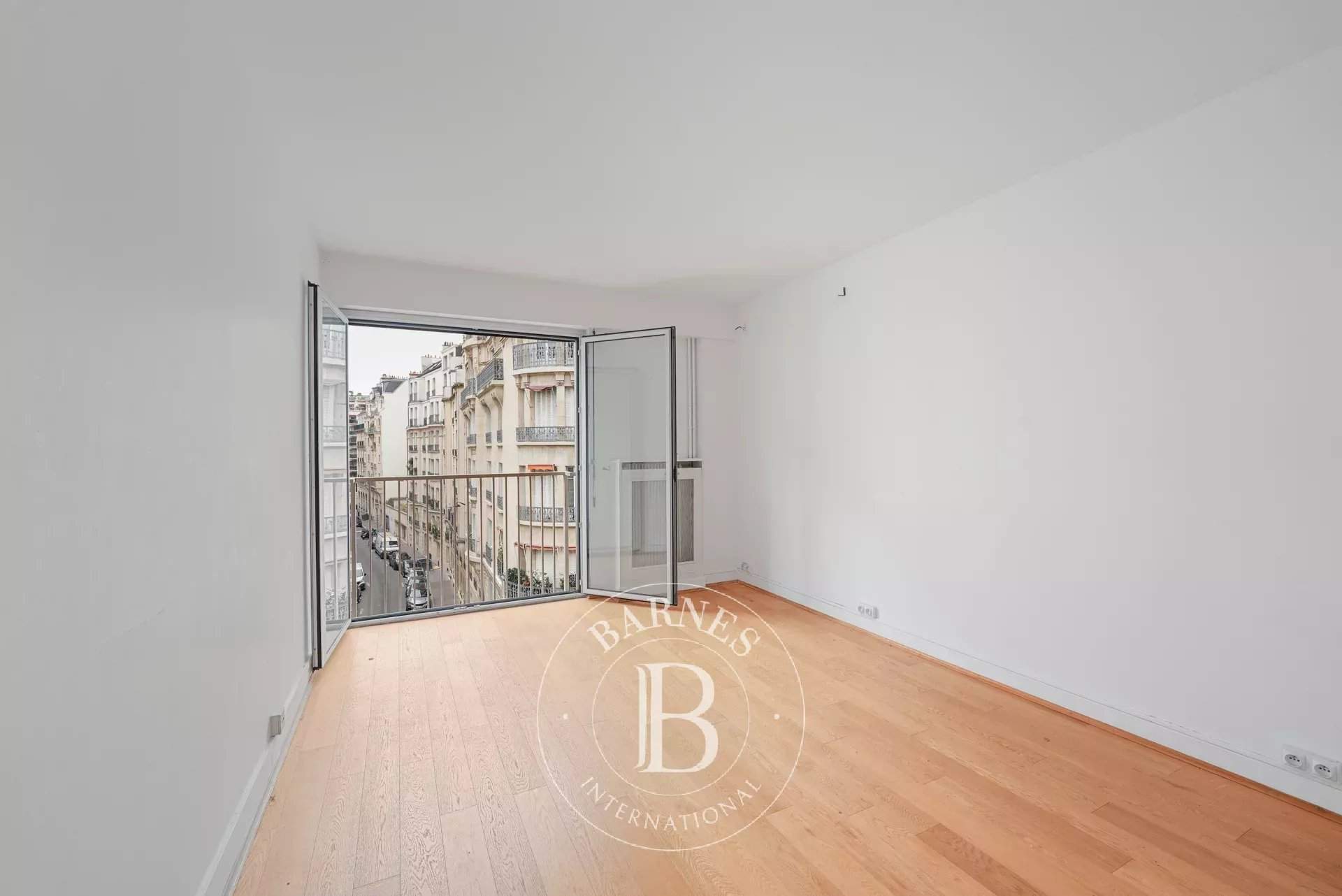 Paris  - Appartement 3 Pièces 2 Chambres - picture 6