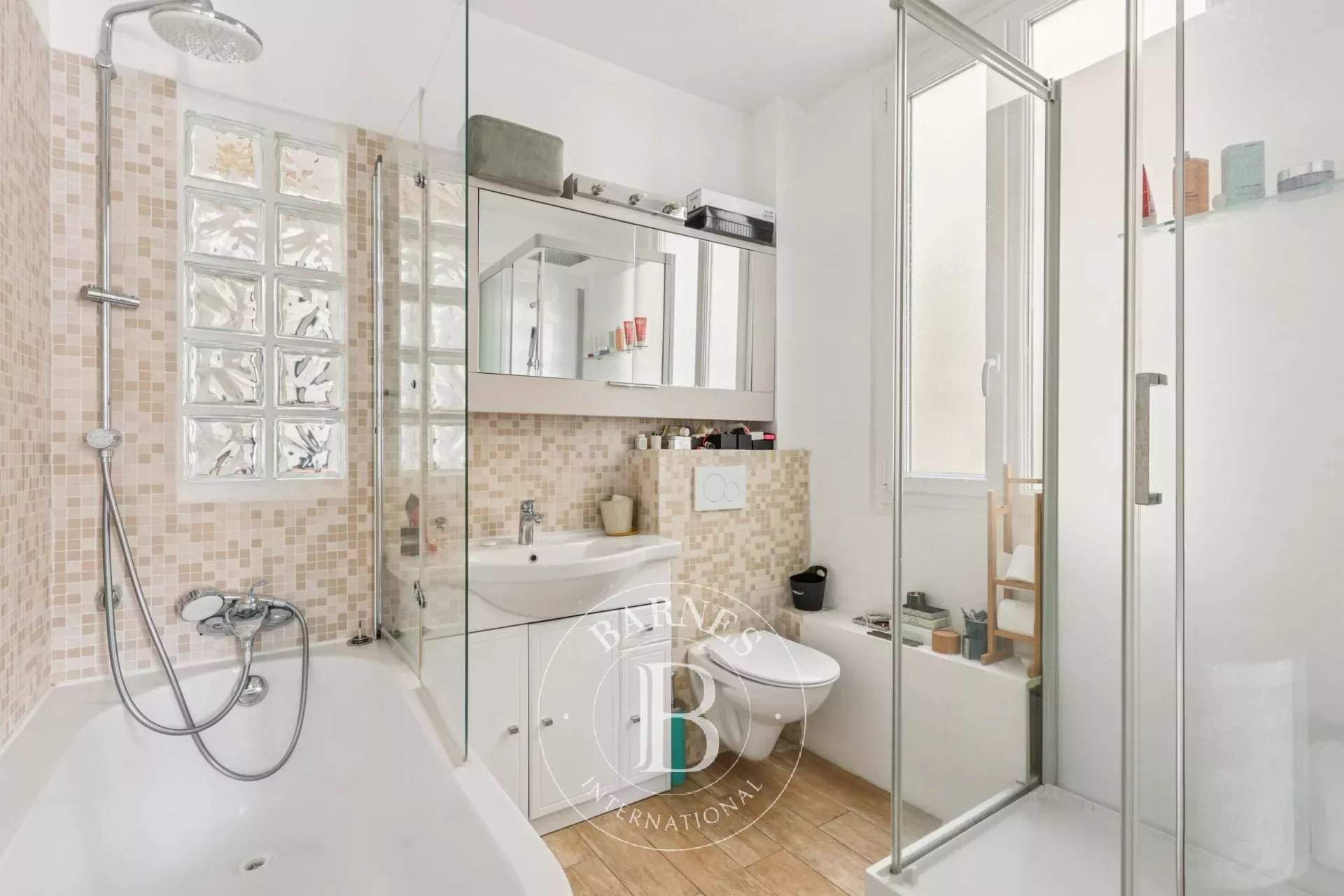 Paris  - Apartment  - picture 12