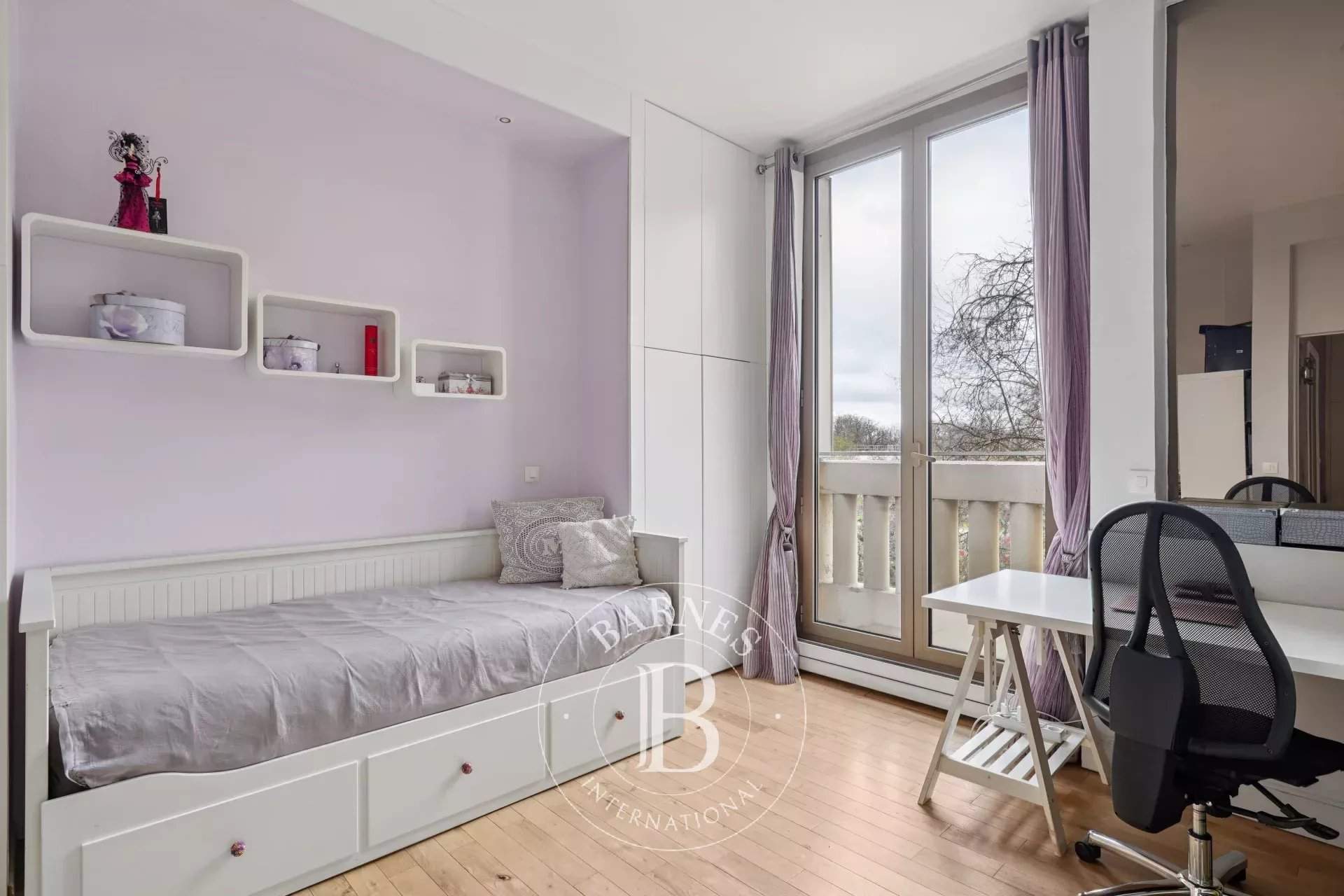 Paris  - Appartement 3 Pi&egrave;ces 2 Chambres - picture 8