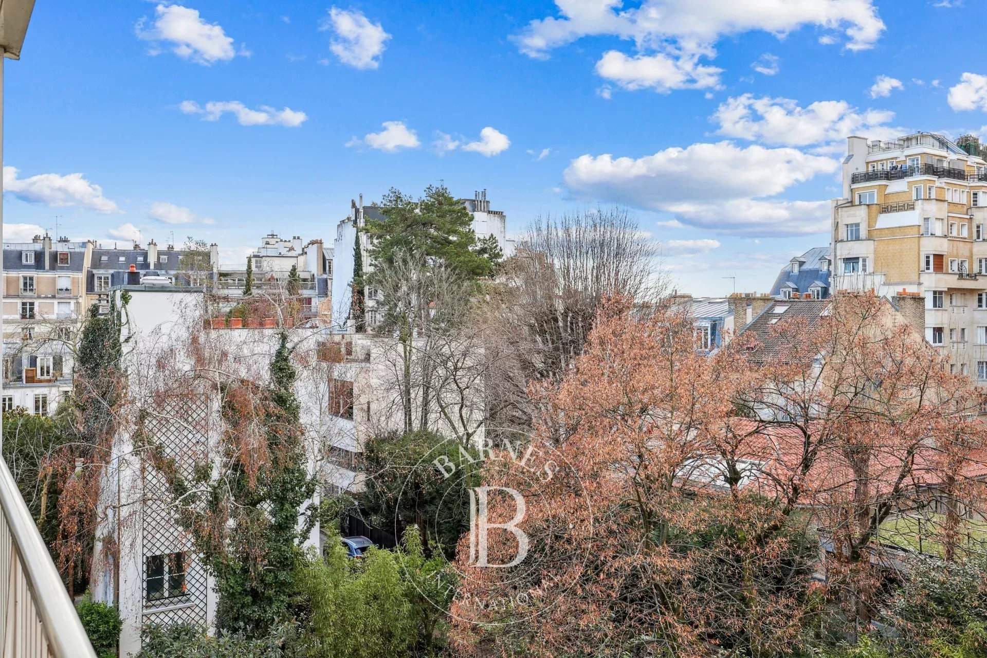 Paris  - Apartment 2 Bedrooms - picture 11