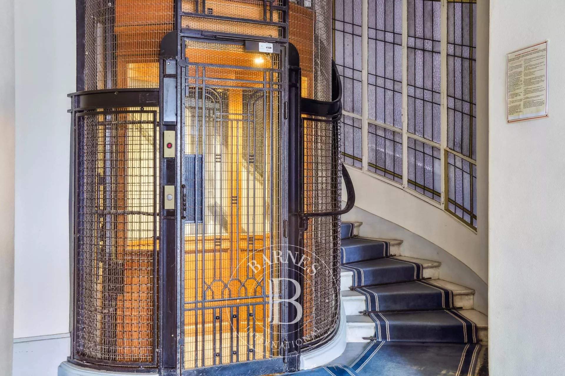 Paris  - Apartment 1 Bedroom - picture 11