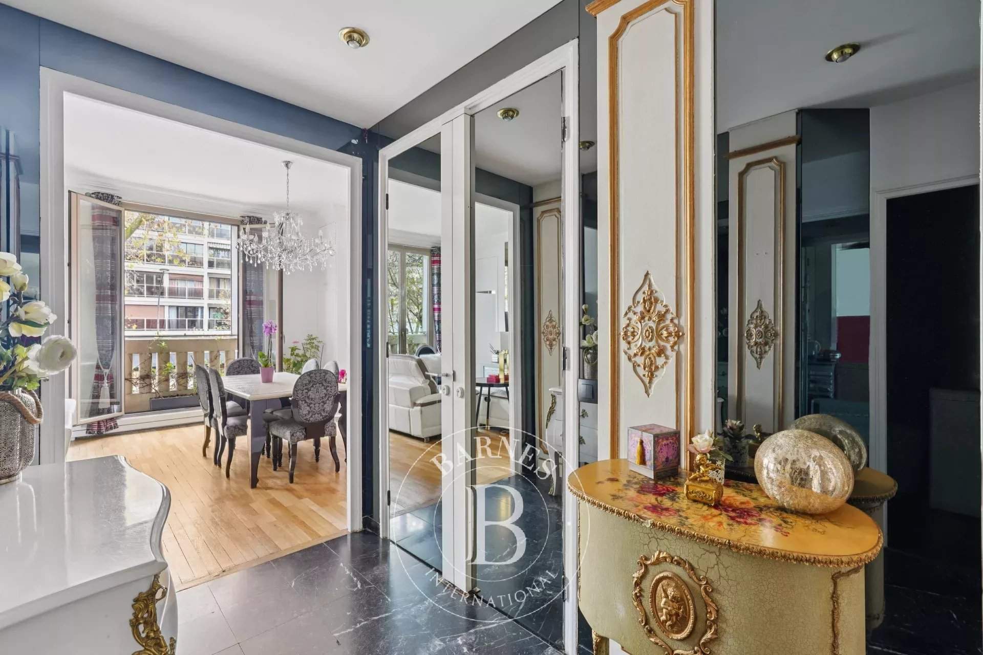 Paris  - Appartement 3 Pi&egrave;ces 2 Chambres - picture 10