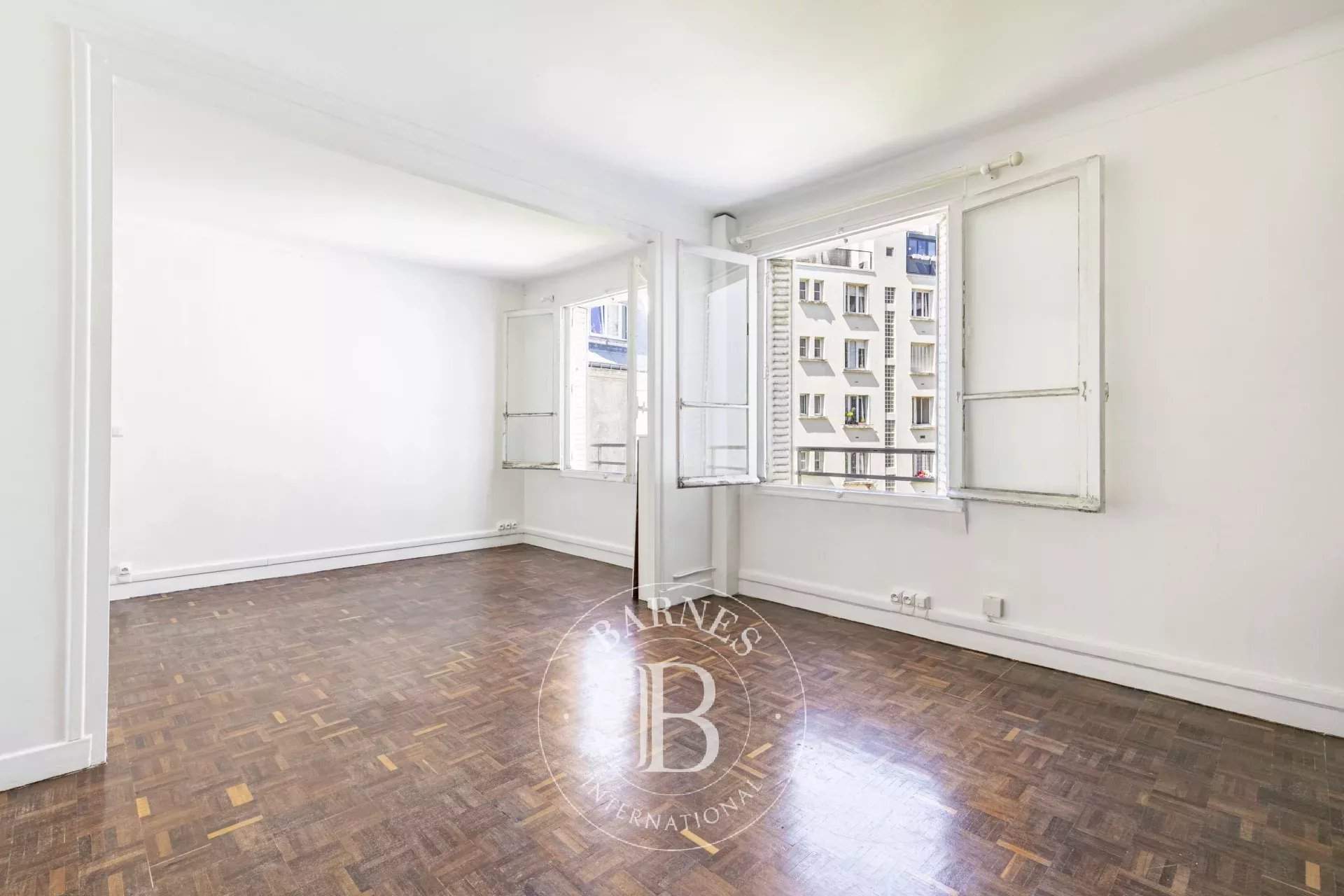 Paris  - Appartement 3 Pièces 2 Chambres - picture 2