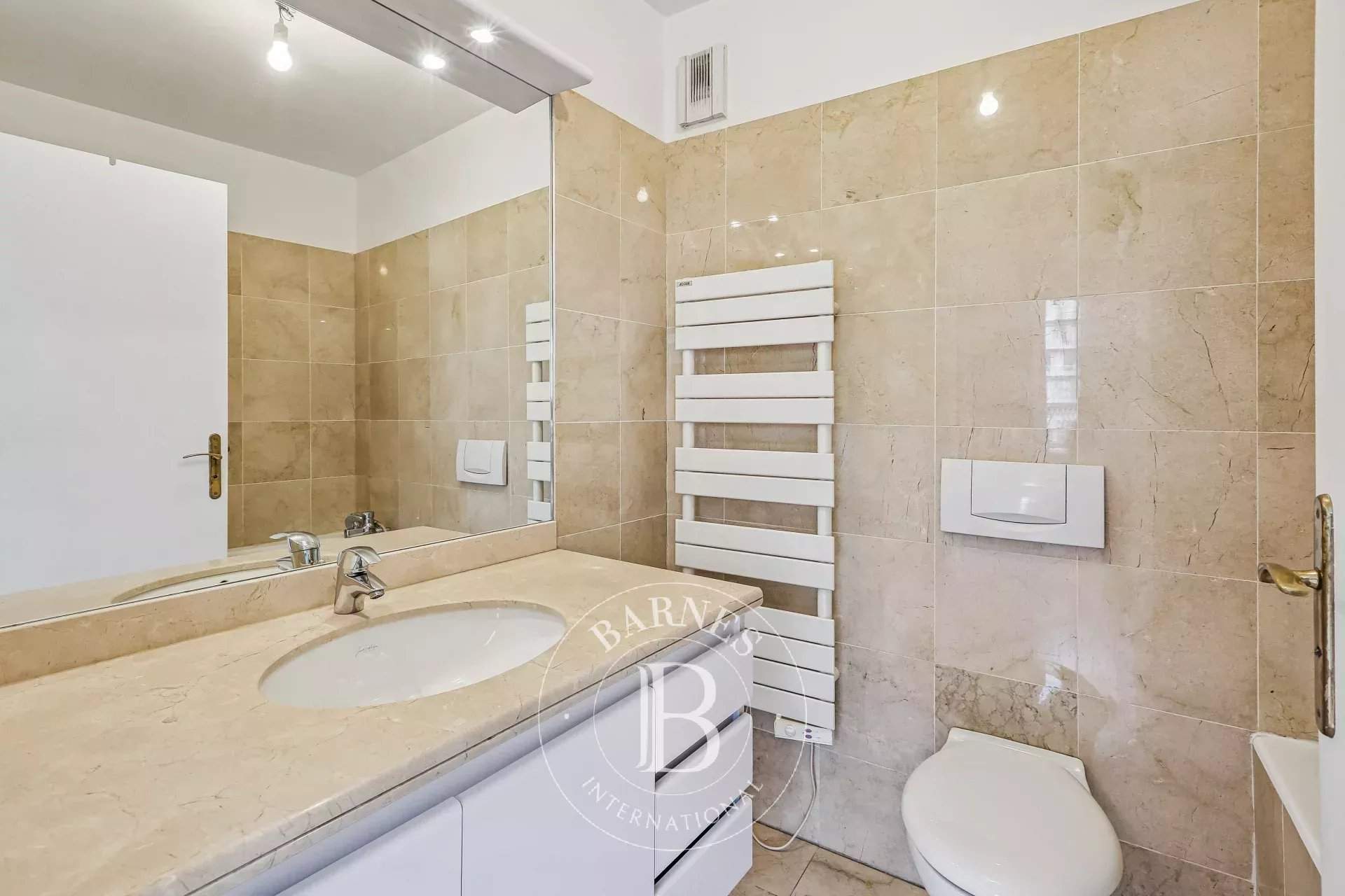 Paris  - Appartement 4 Pi&egrave;ces 2 Chambres - picture 14