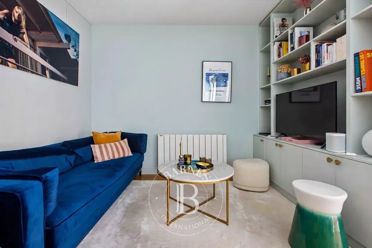 Paris  - Appartement 2 Pi&egrave;ces, 1 Chambre - picture 2