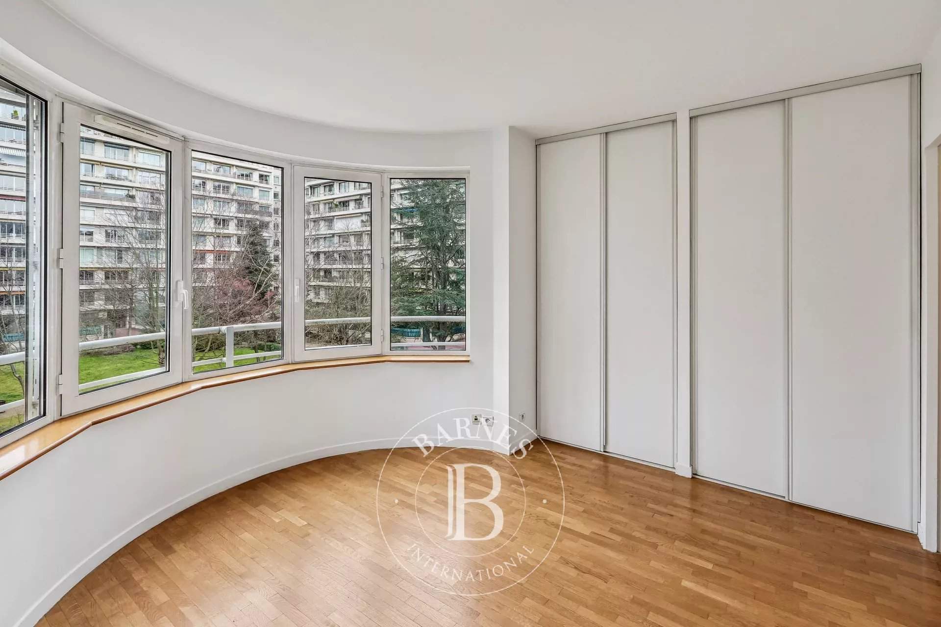 Paris  - Appartement 4 Pi&egrave;ces 2 Chambres - picture 10