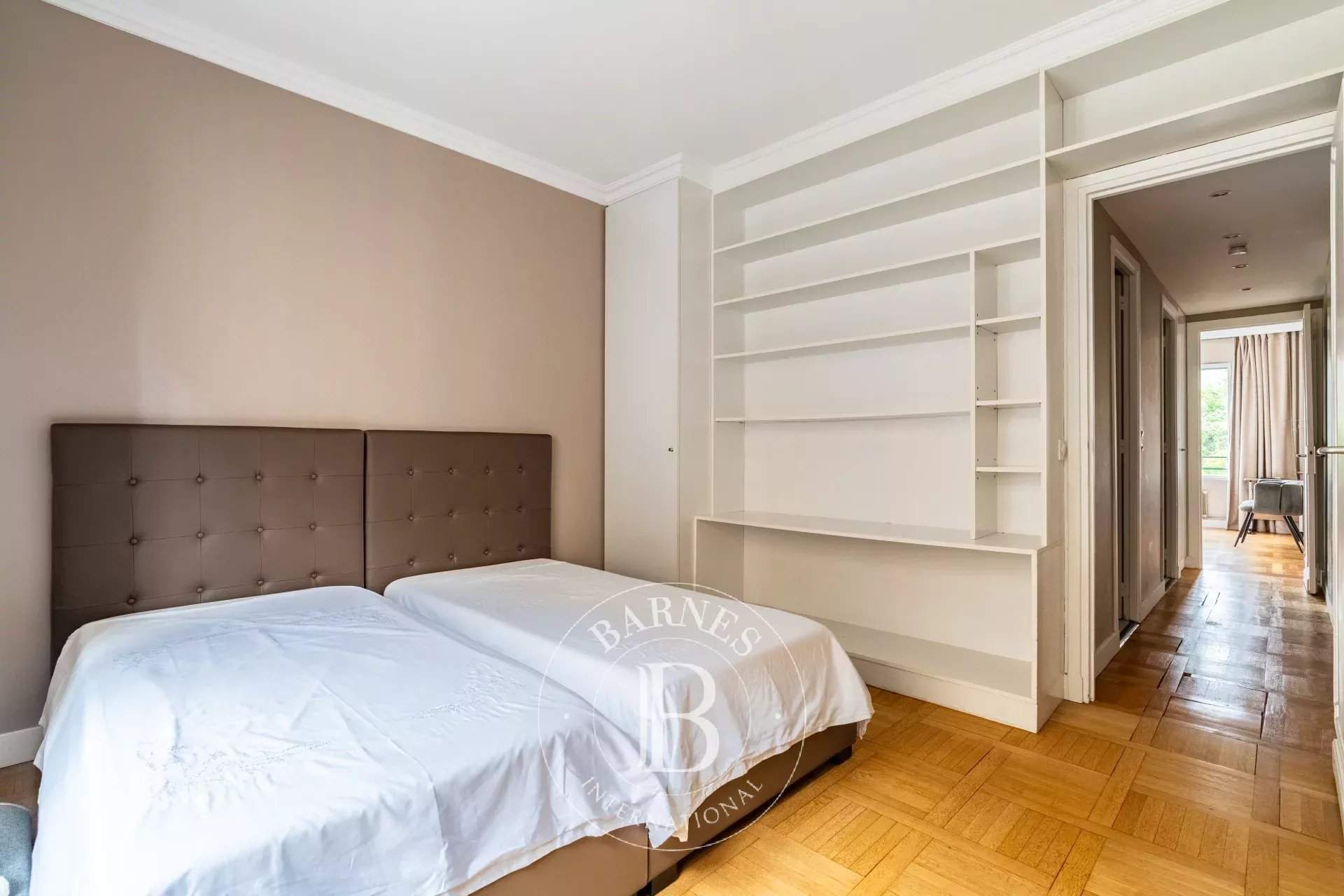 Paris  - Apartment 2 Bedrooms - picture 9