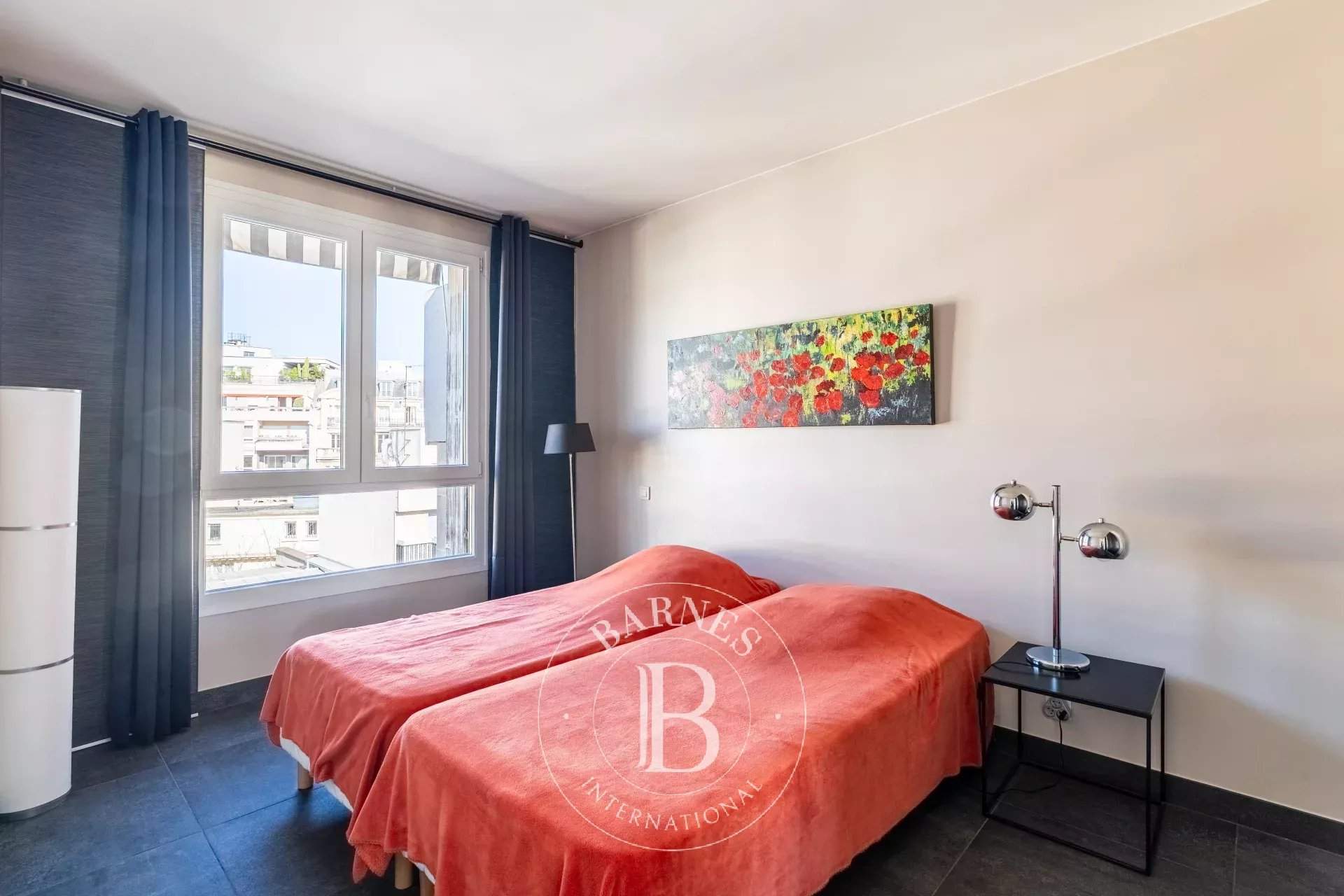 Paris  - Apartment 2 Bedrooms - picture 9