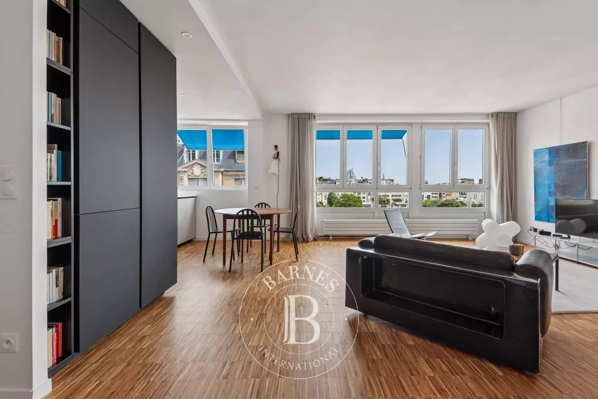 Paris  - Apartment 2 Bedrooms - picture 2