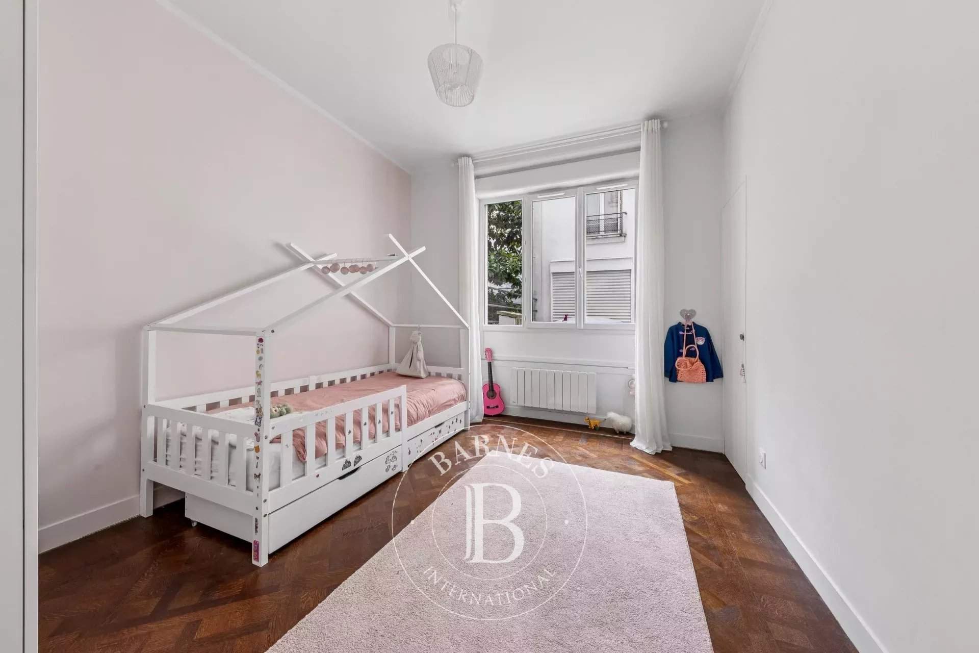 Paris  - Appartement 3 Pi&egrave;ces 2 Chambres - picture 9