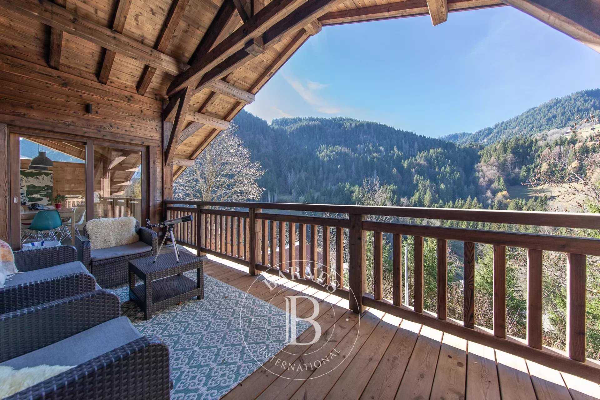 Morzine  - Chalet 7 Pi&egrave;ces 5 Chambres