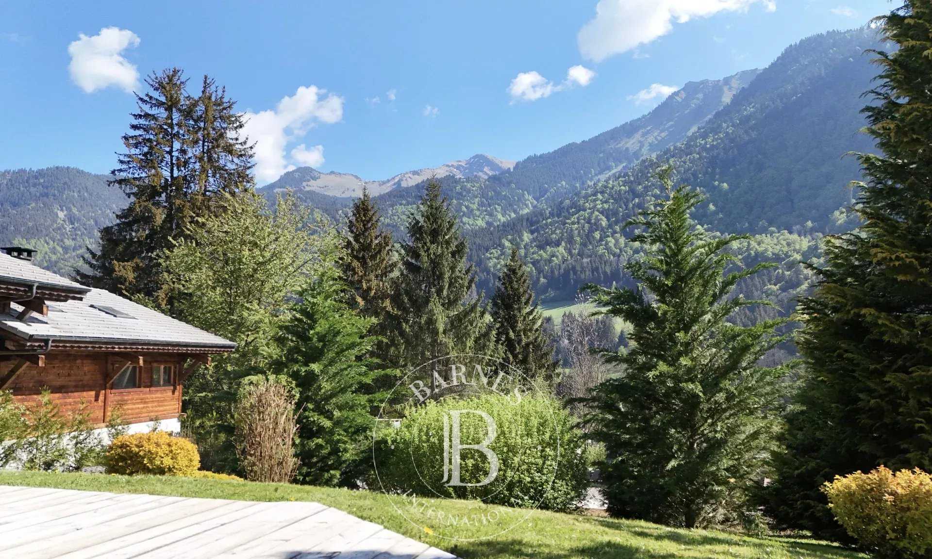 Essert-Romand  - Chalet 7 Pi&egrave;ces 5 Chambres