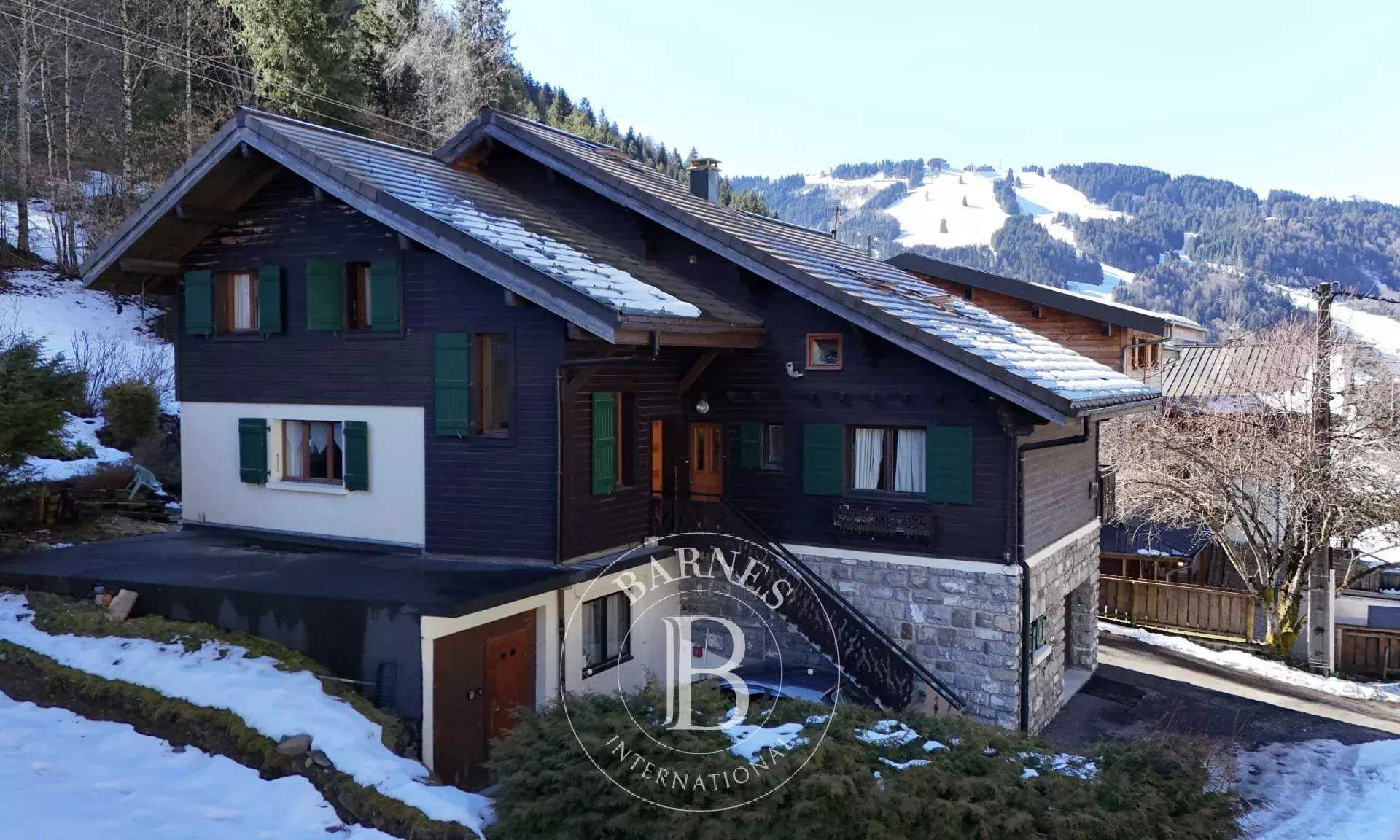 Morzine  - Chalet 17 Pi&egrave;ces 12 Chambres