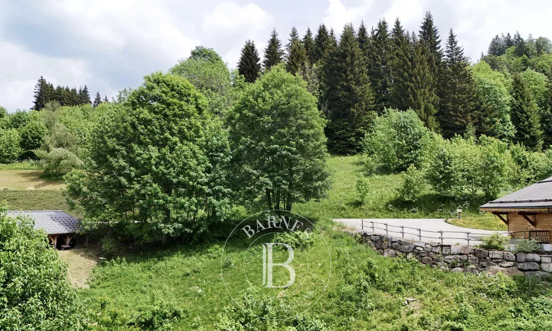 Les Gets  - Terrain constructible 