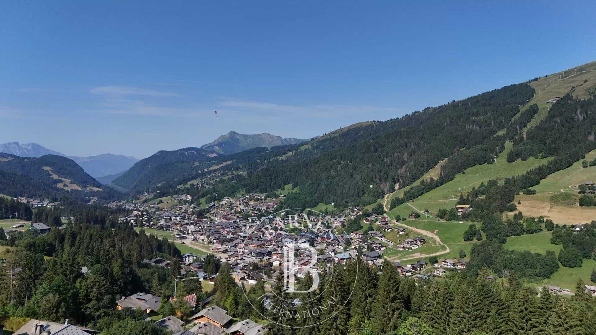 Les Gets  - Terrain constructible 