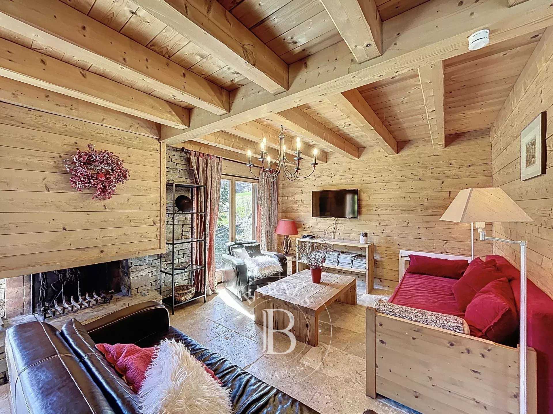 Essert-Romand  - Chalet 7 Pièces 5 Chambres