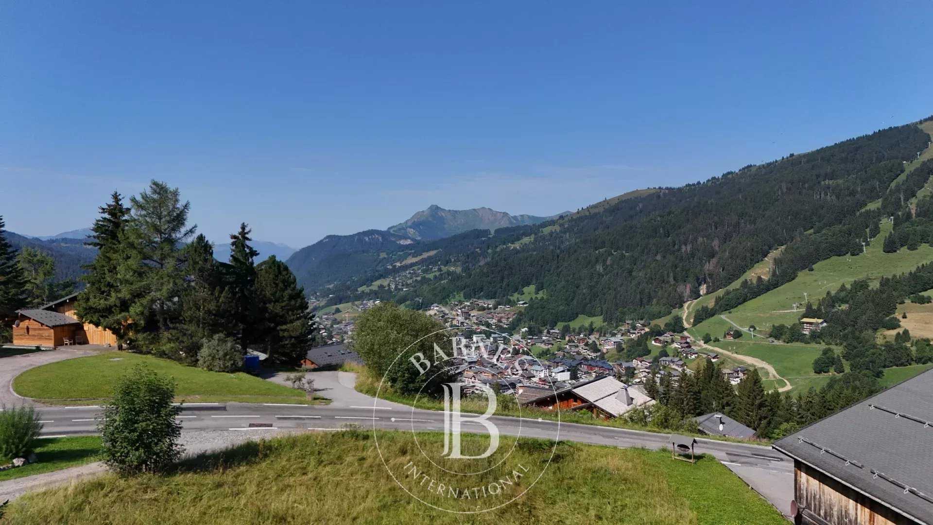 Les Gets  - Terrain constructible 