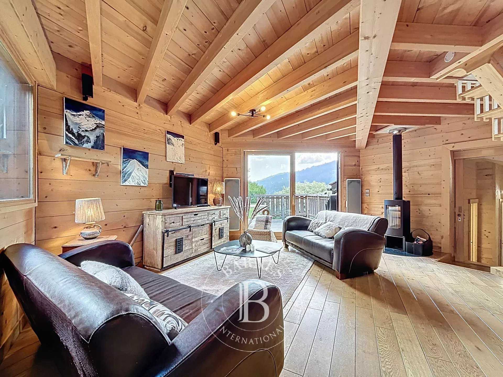 Chalet Les Gets  -  ref 83515982 (picture 1)