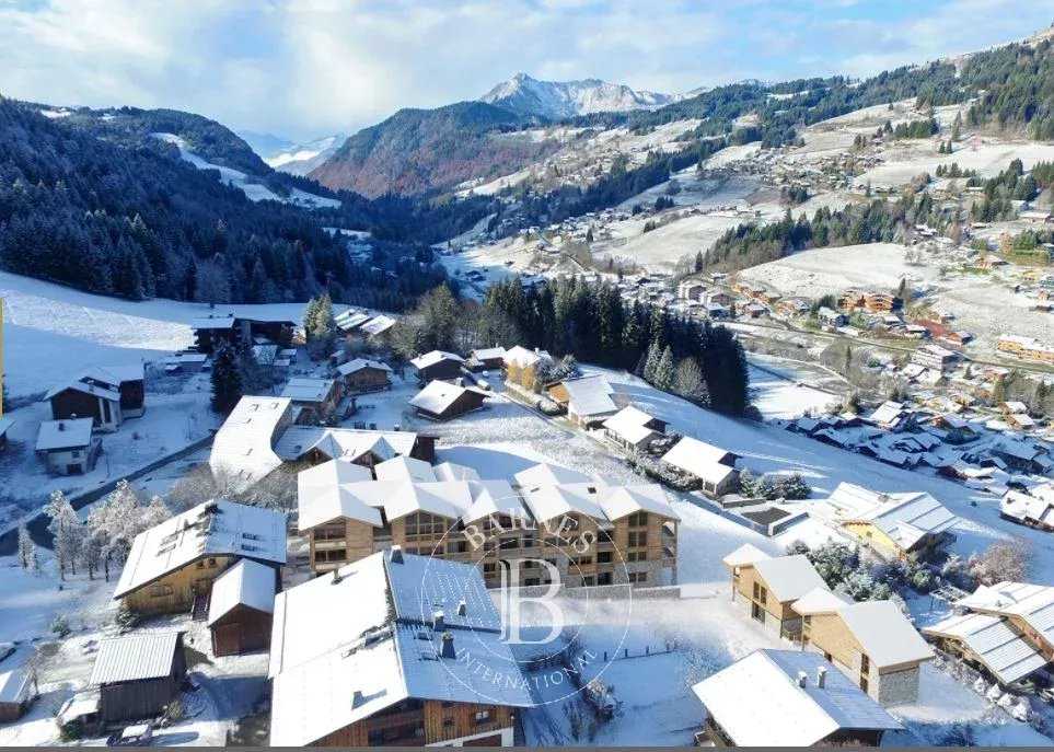 Les Gets - New Luxury Development - La Ferme des Pistes - From 2-Bedroom + Cabin to 5-Bedroom Apartments Les Gets  -  ref 86607401 (picture 1)