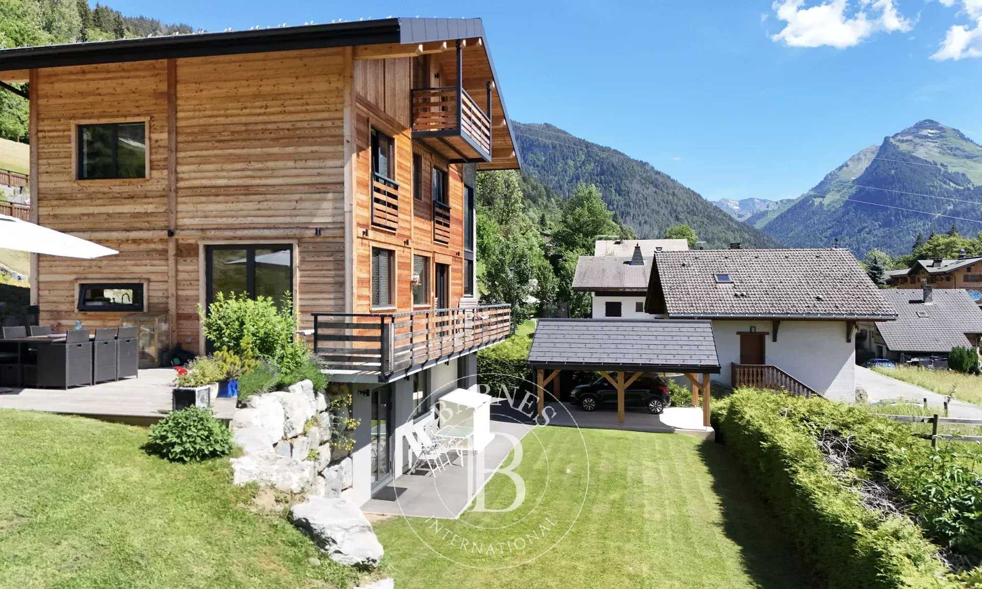 Chalet Montriond  -  ref 85671698 (picture 1)