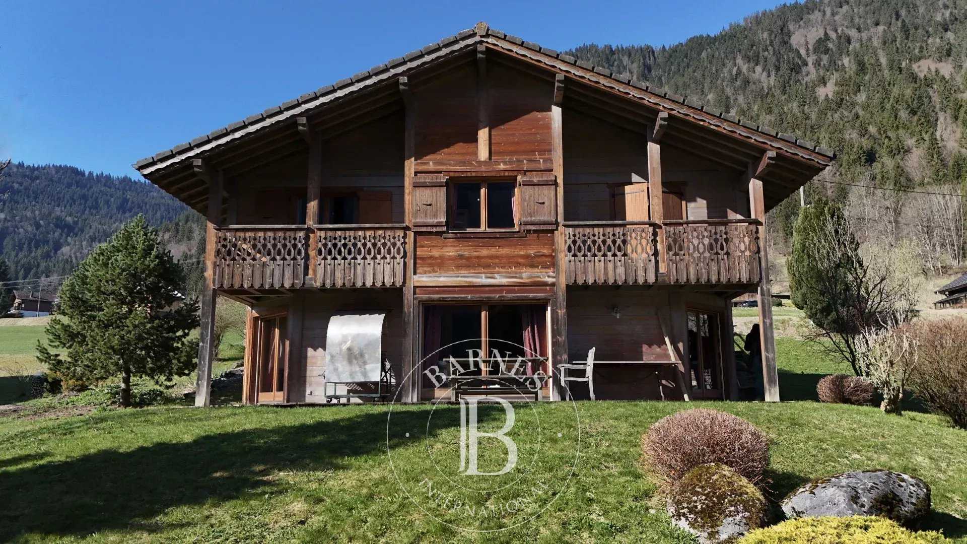 Chalet Essert-Romand  -  ref 85767863 (picture 2)