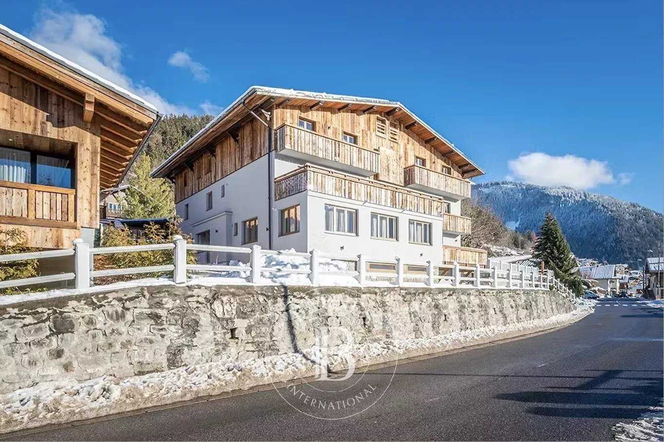 Morzine (Montriond) - Appartements du T3 au T6 entièrement meublés et équipés Montriond  -  ref 8071090 (picture 1)