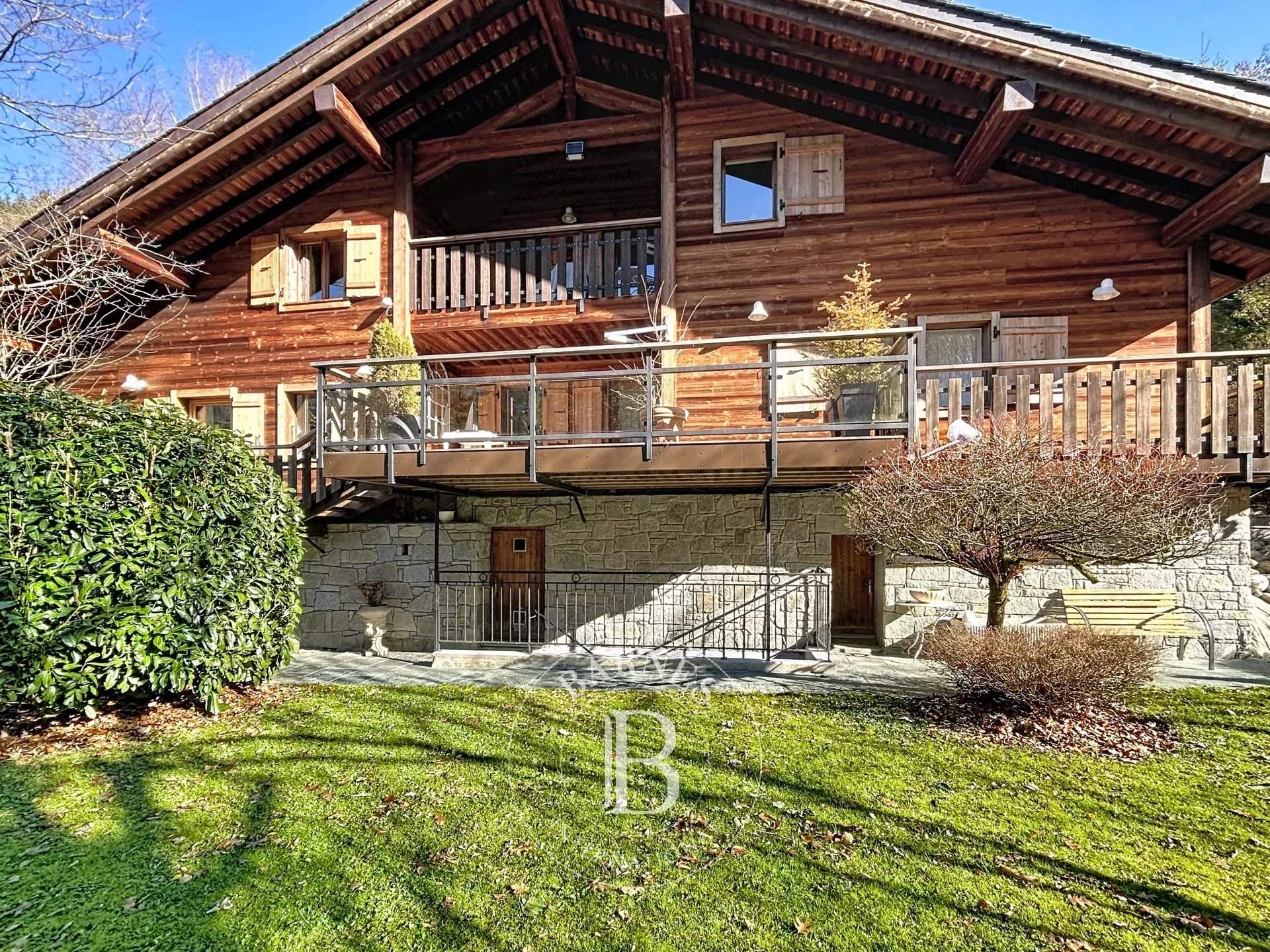 Morzine  - Chalet 4 Bedrooms - picture 1