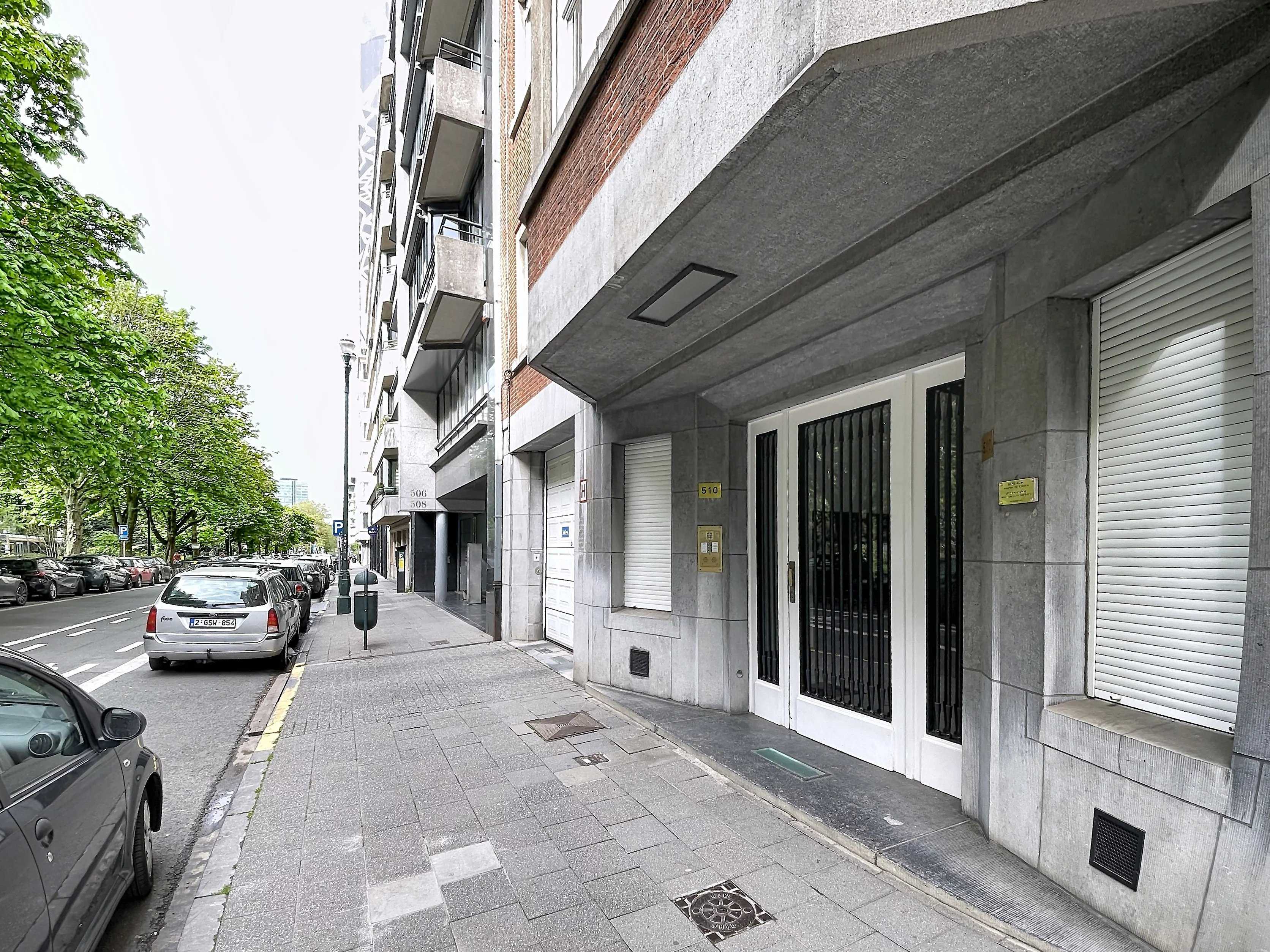 Bruxelles  - Appartement 10 Pi&egrave;ces 4 Chambres