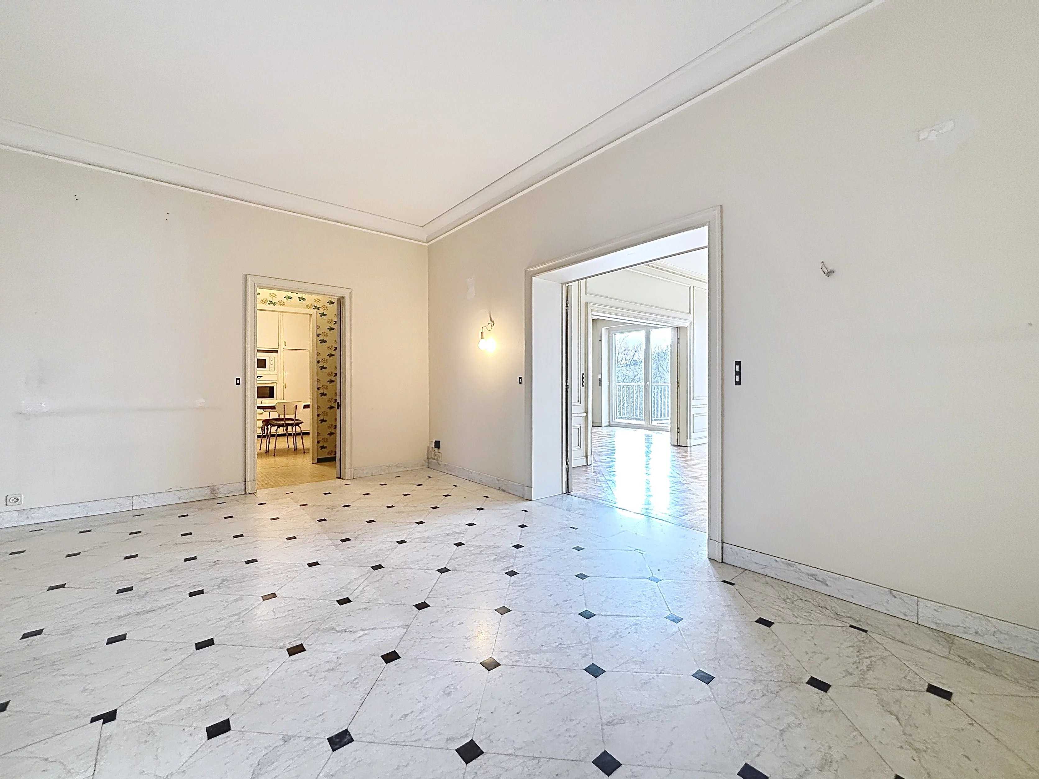 Ixelles  - Appartement 10 Pi&egrave;ces 4 Chambres