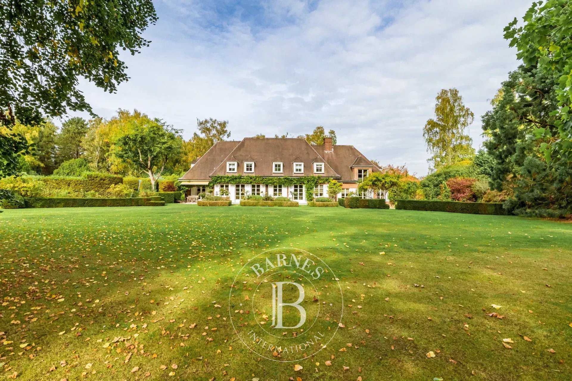 Tervuren  - Property 8 Bedrooms