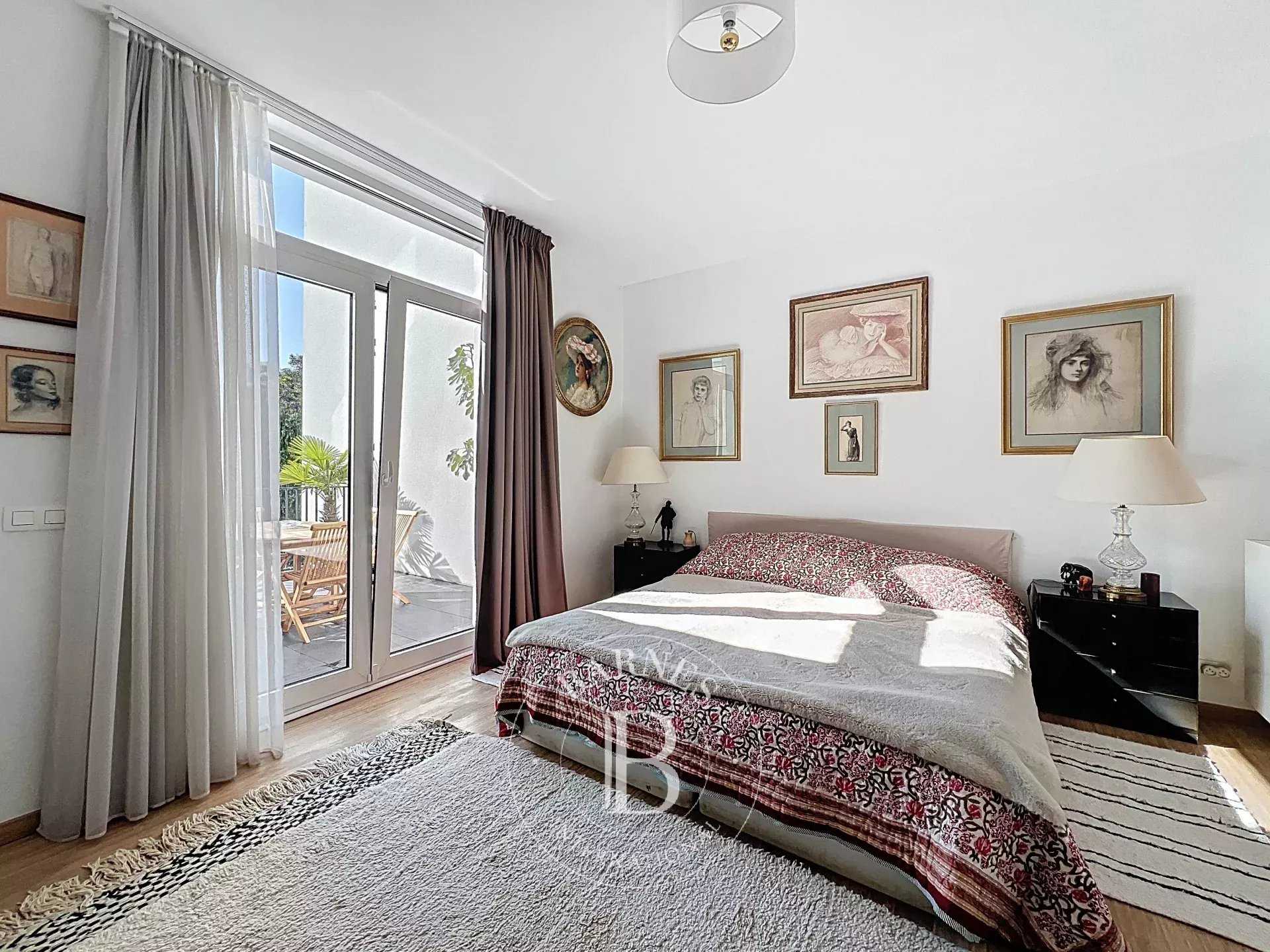 Ixelles  - Apartment 3 Bedrooms