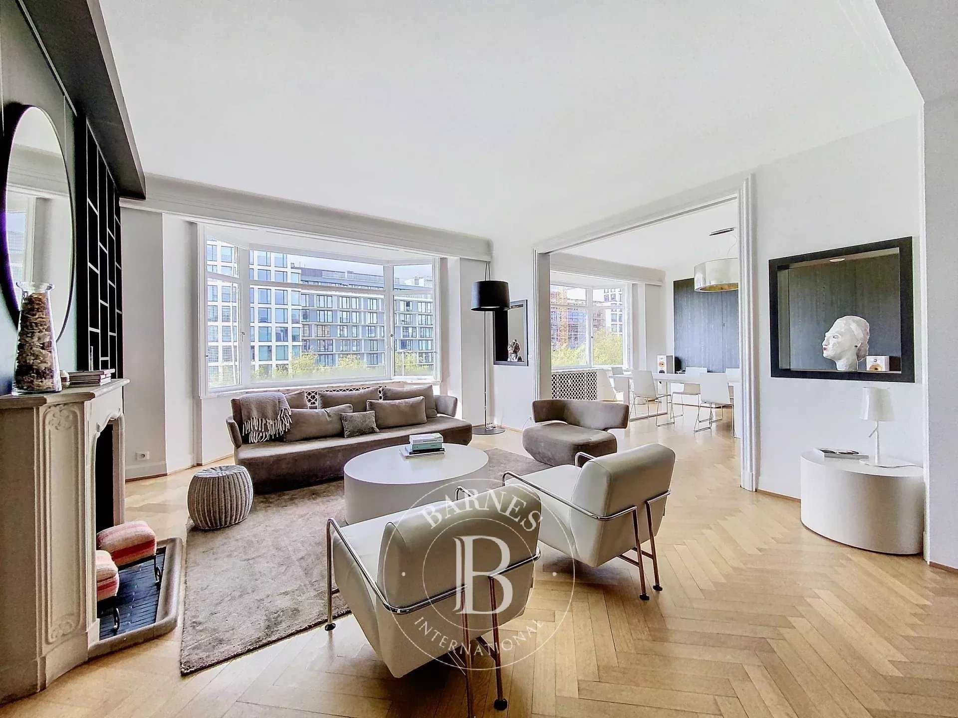 Ixelles  - Appartement 8 Pièces 4 Chambres