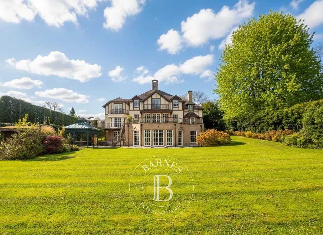 Uccle  - House 6 Bedrooms