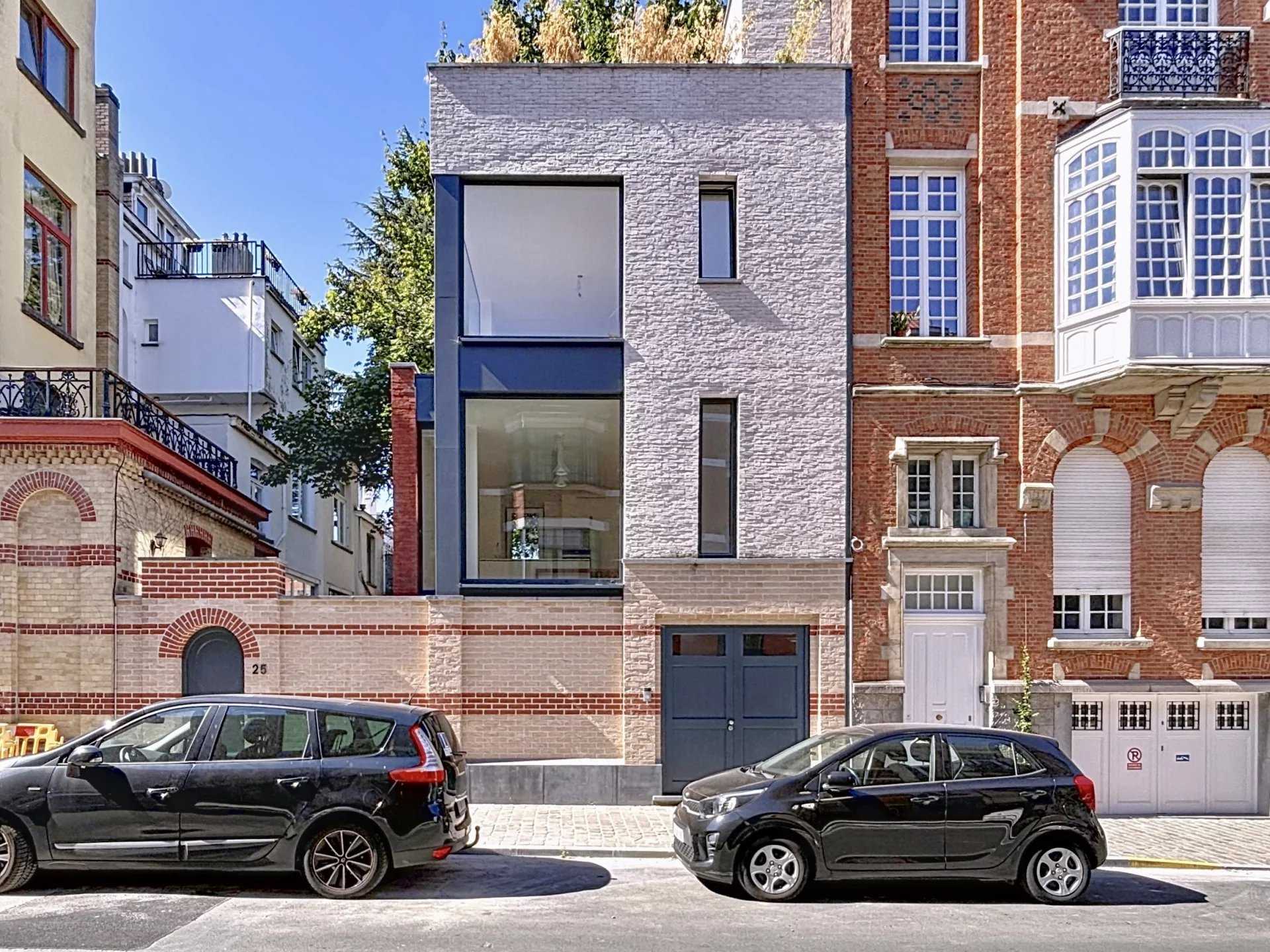 Bruxelles  - Maison 4 Pi&egrave;ces 2 Chambres