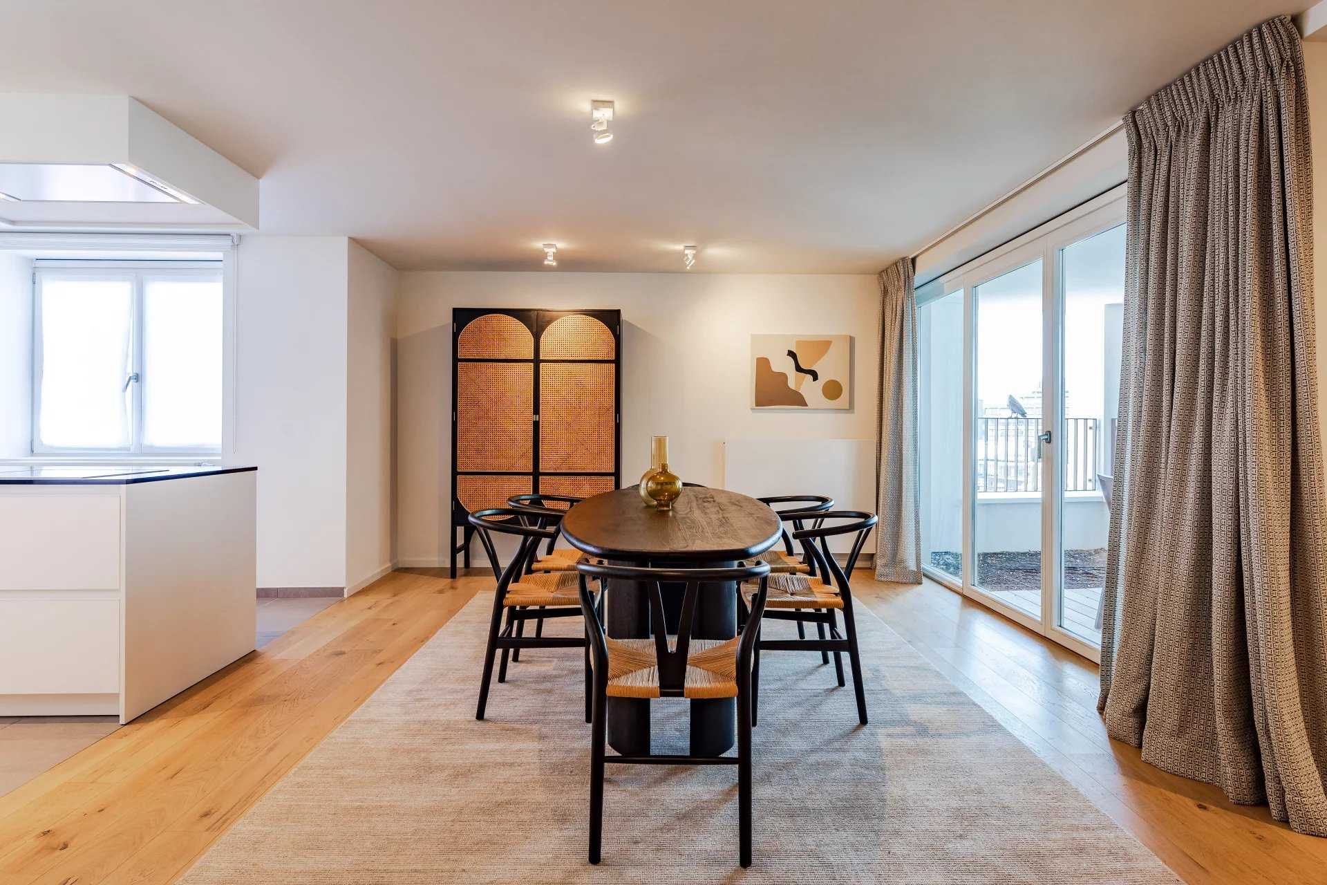 Etterbeek  - Apartment 3 Bedrooms